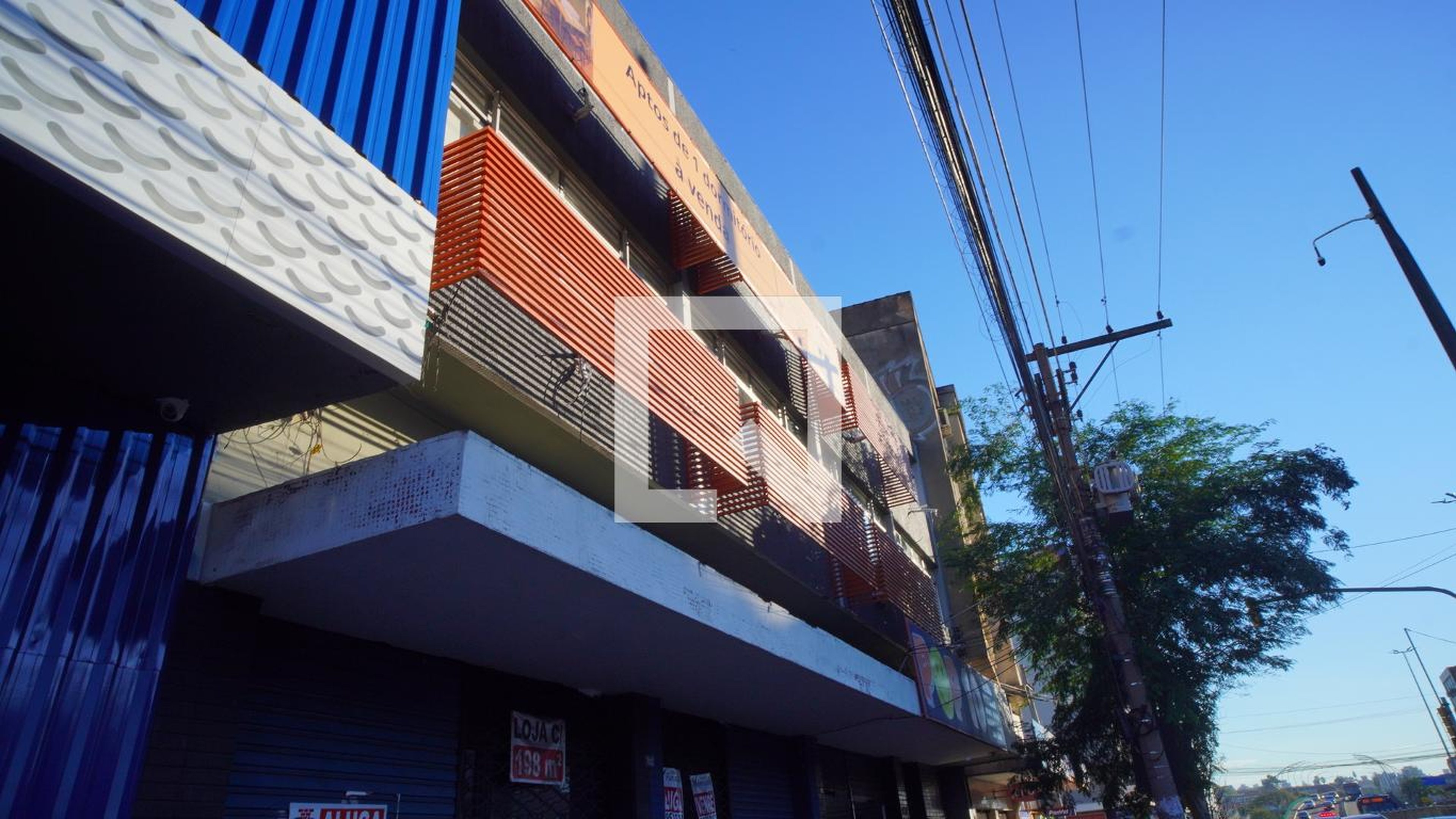 Fachada do Prédio Condomínio em Avenida Assis Brasil, 1993