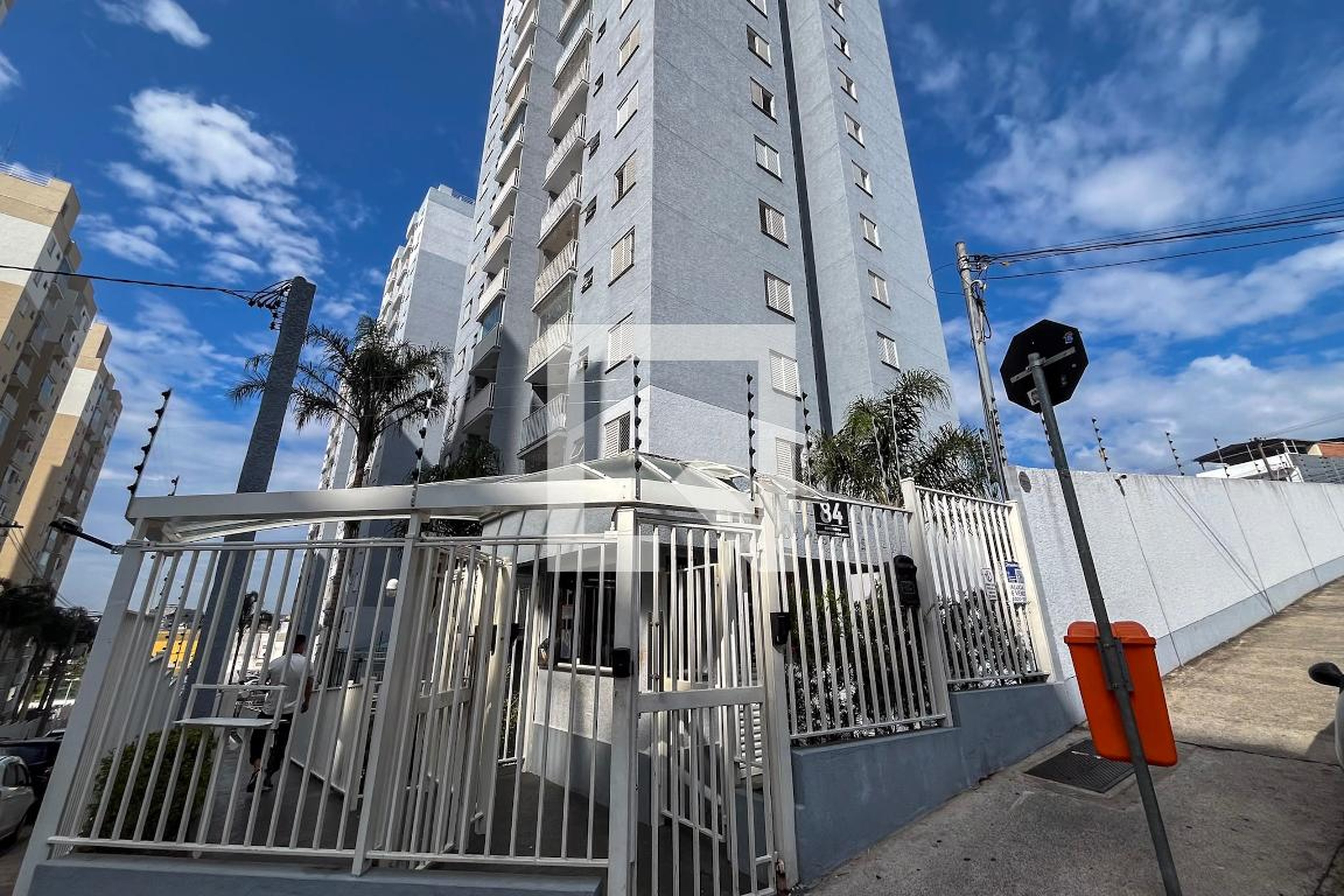 Fachada Condomínio Reserva dos Pássaros