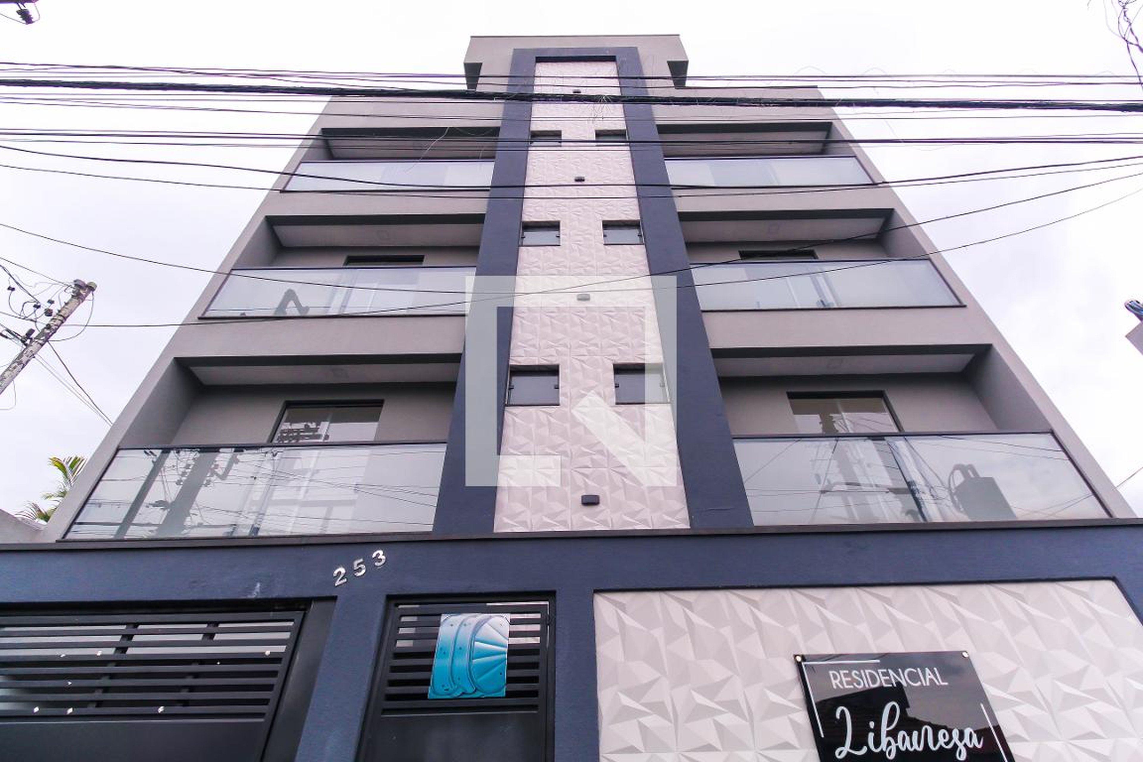 Fachada Condomínio em Rua Padre Leonel Franca, 251