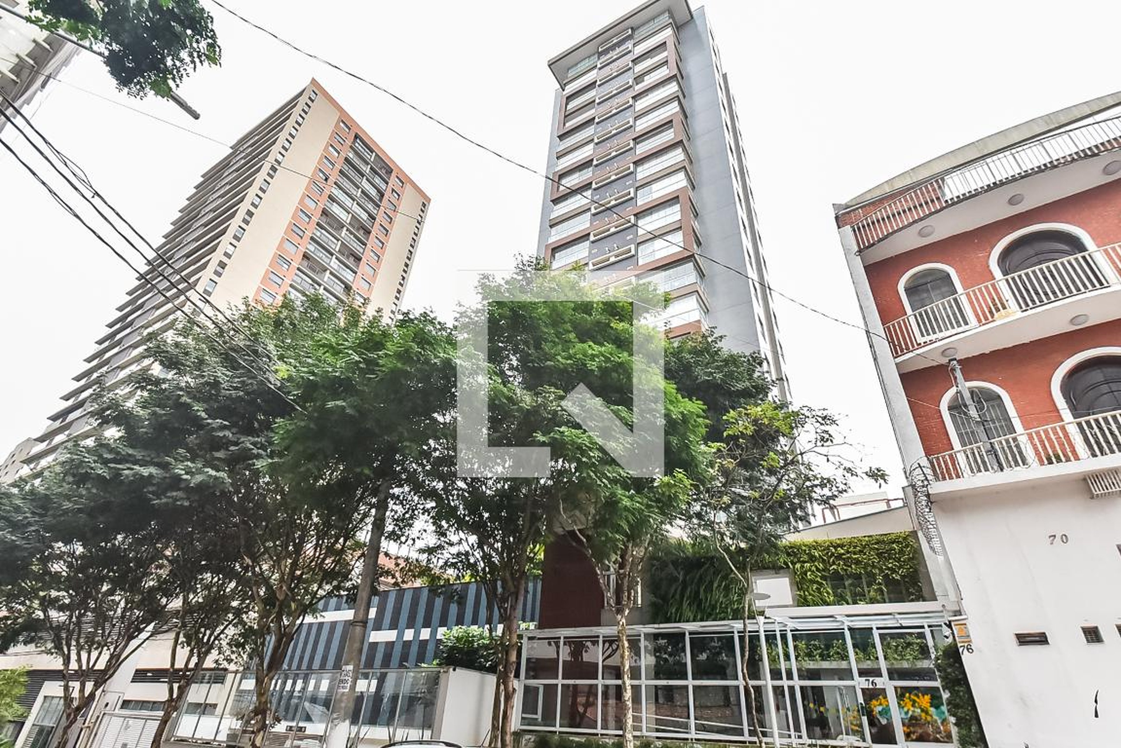 Fachada Edifício Contemporâneo