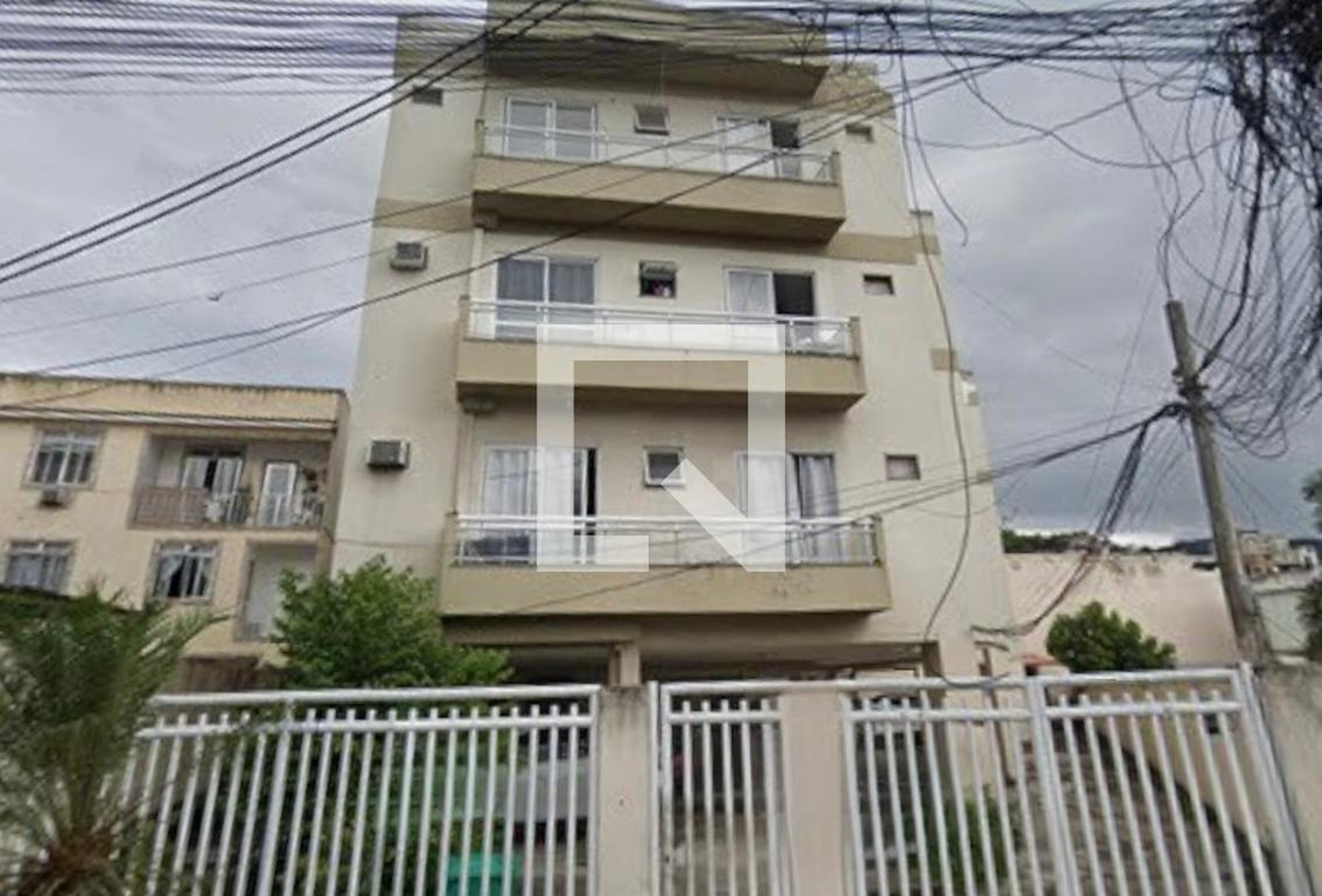 Fachada Condomínio em Rua Campinas do Sul, 522