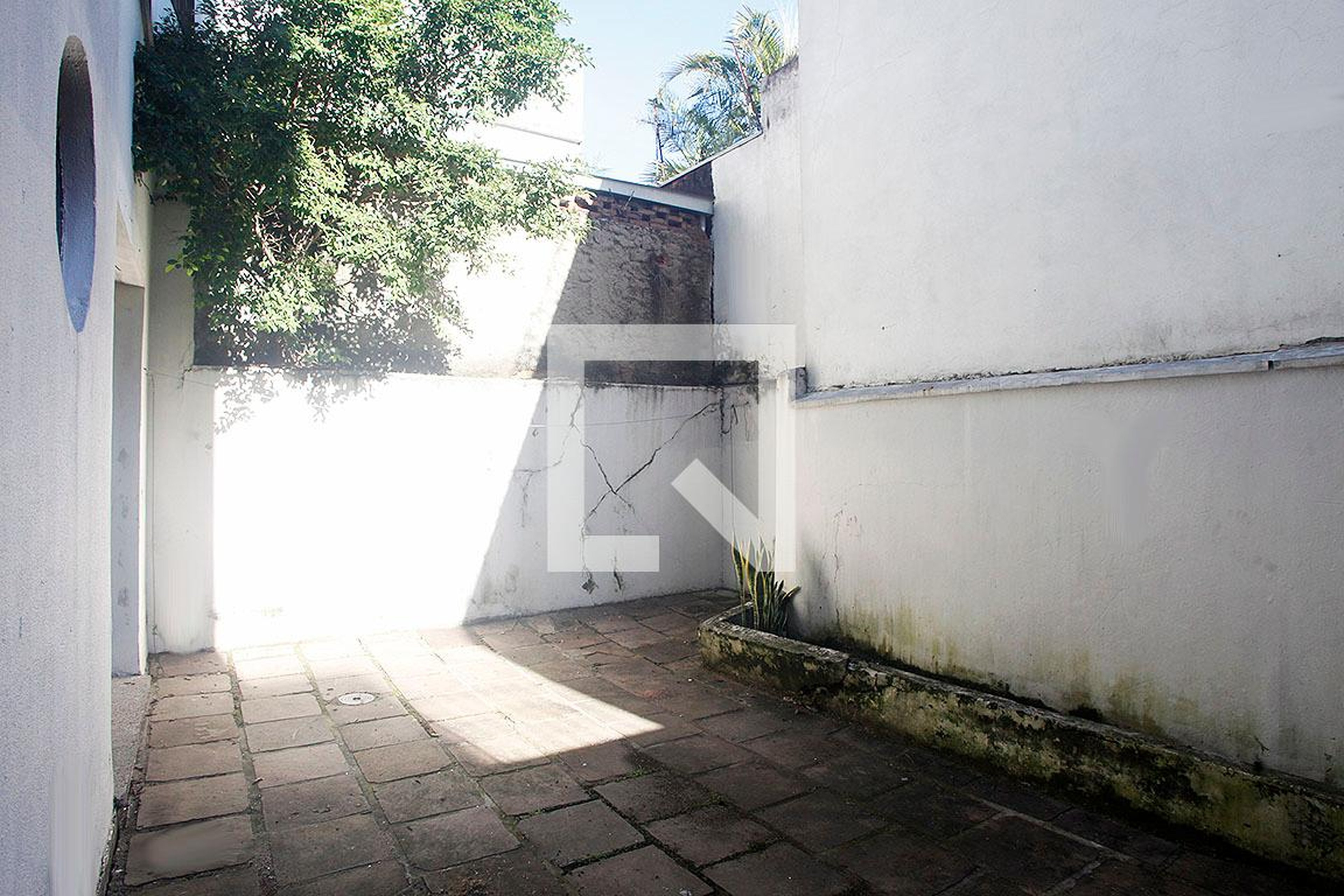 Área Externa - Edifício Urban Apartamentes