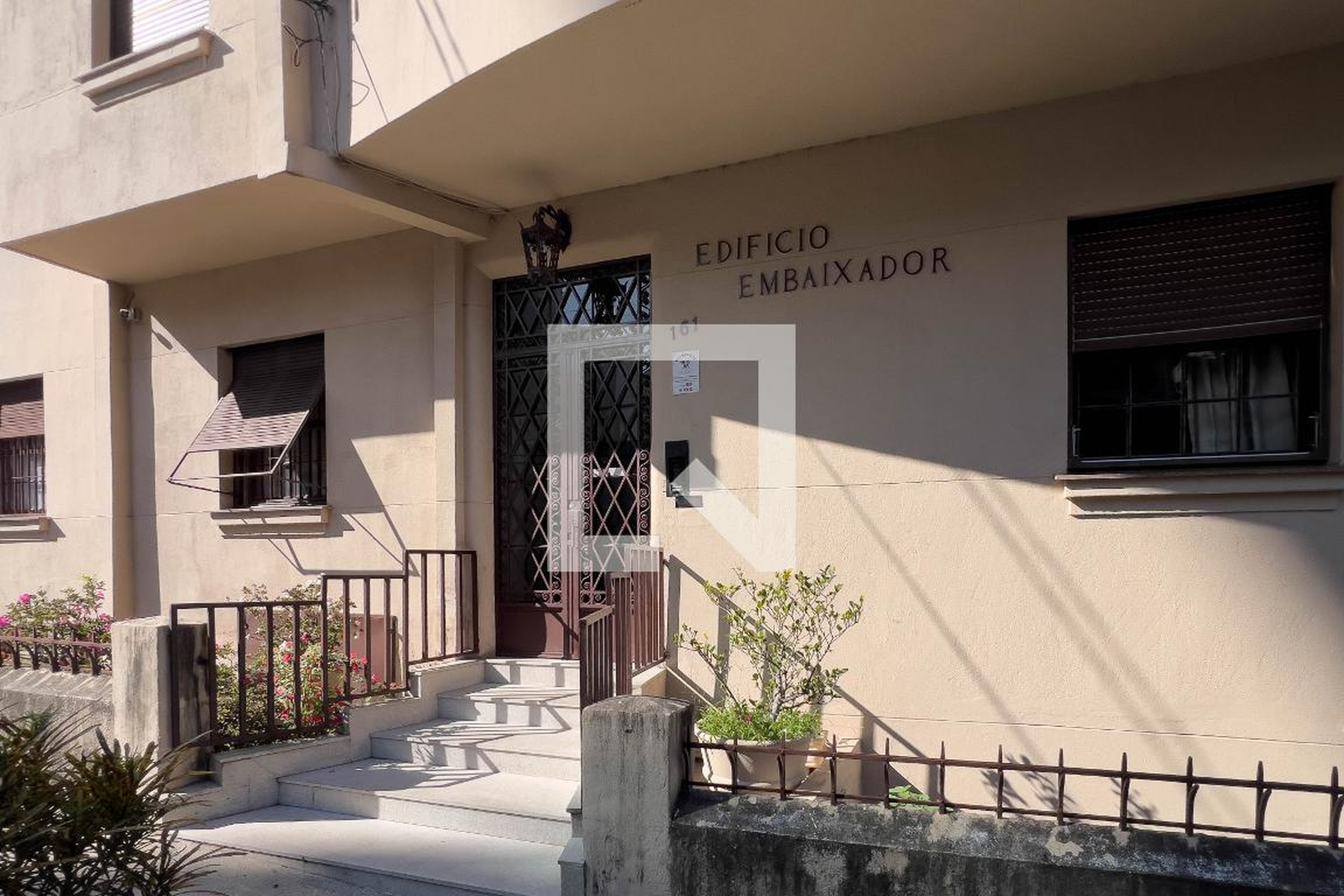 Fachada Condomínio Embaixador
