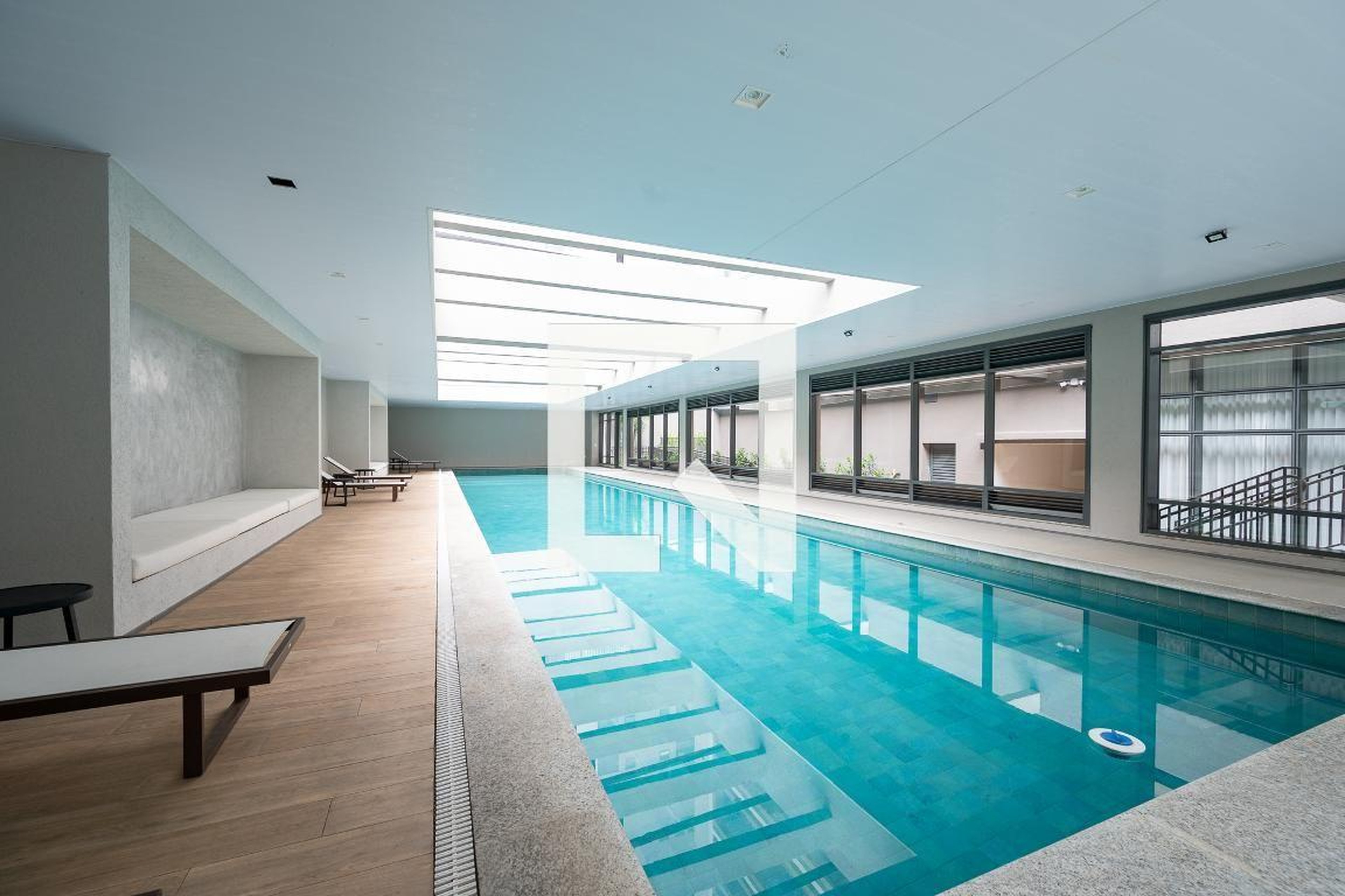 Piscina Coberta - Modern vila Clementino