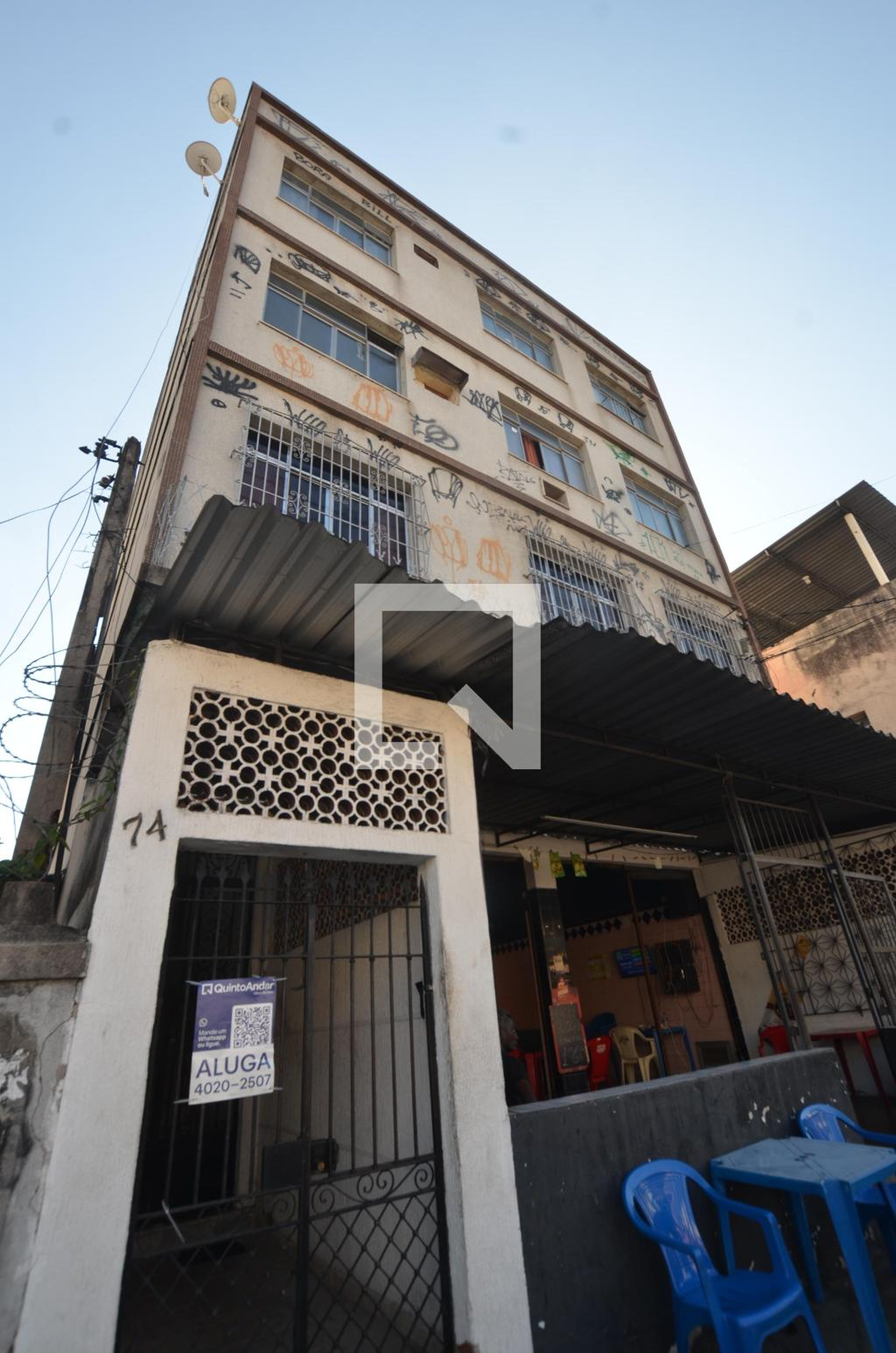 Fachada Condomínio em Rua São Geraldo, 74