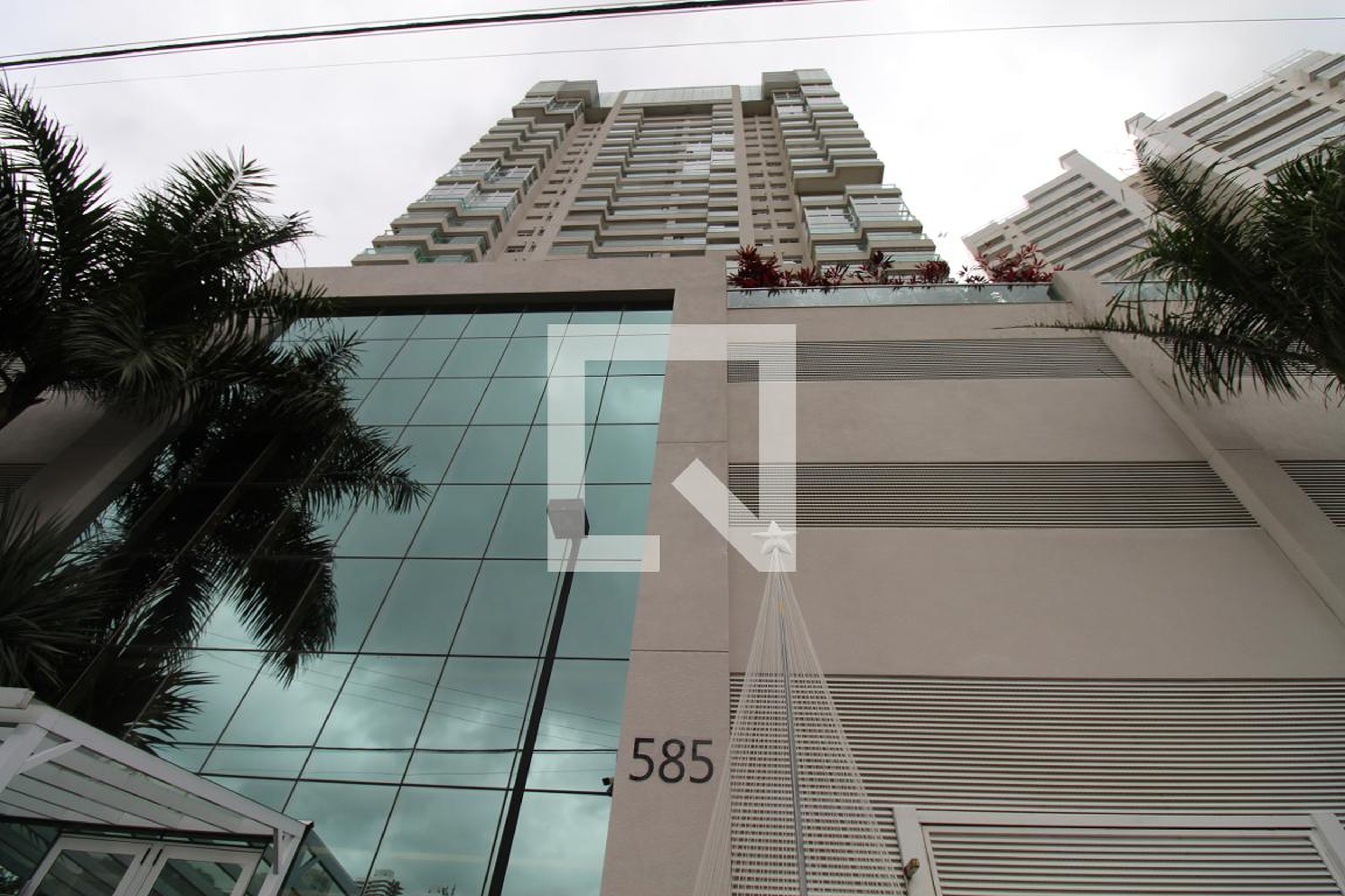 Fachada do Prédio Condomínio em Avenida Jorge Zarur, 545