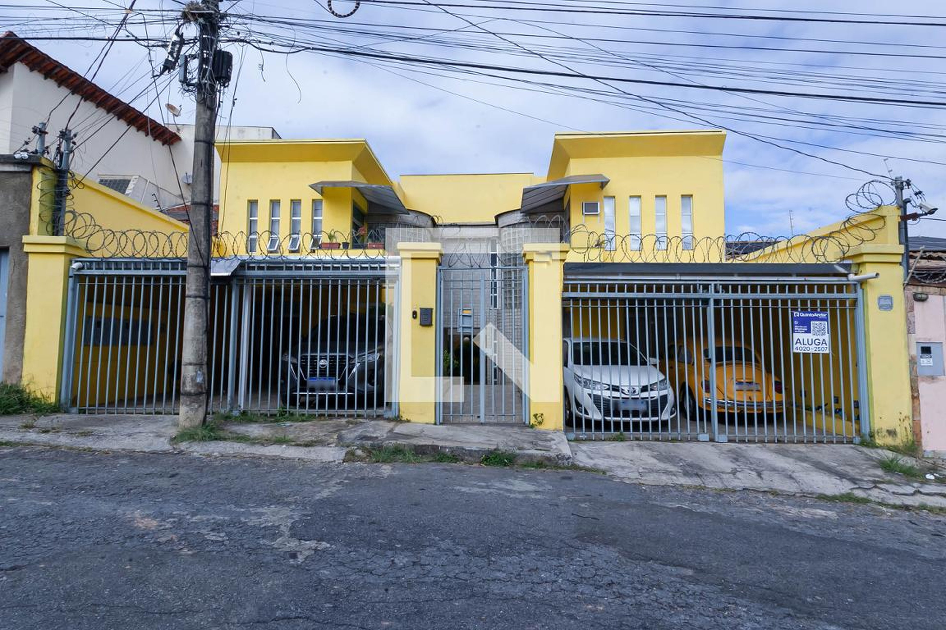 Fachada Condomínio em Rua José Joaquim Duarte, 61