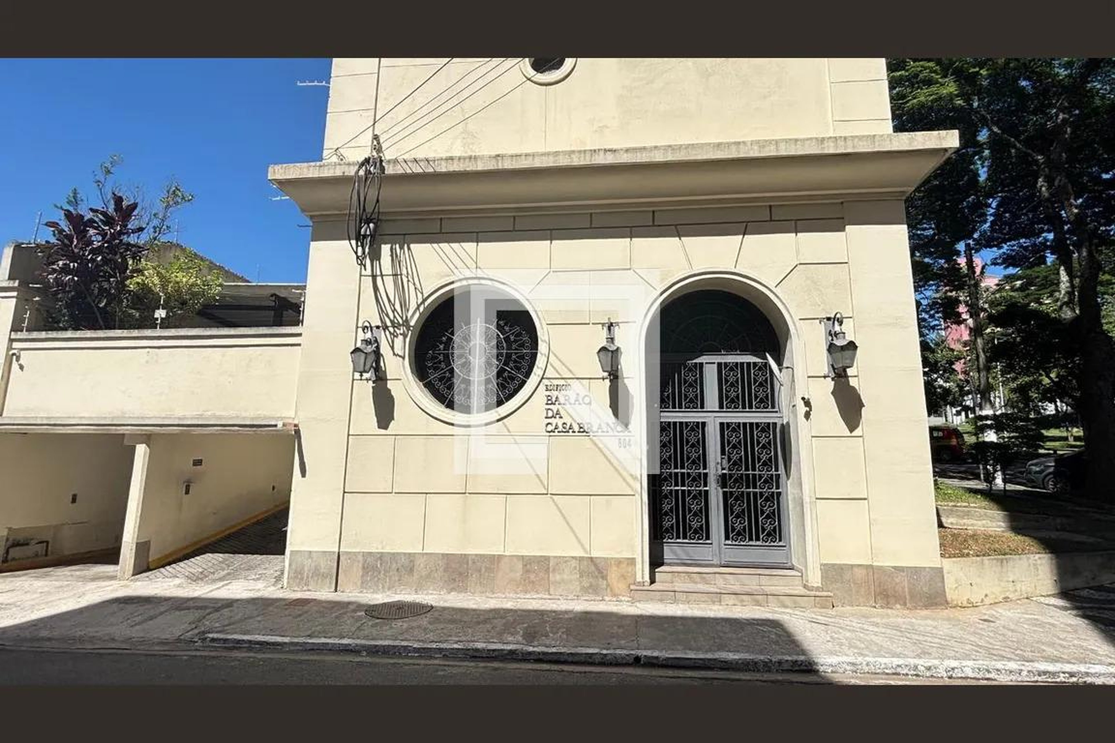 Fachada Condomínio Barao Da Casa Branca