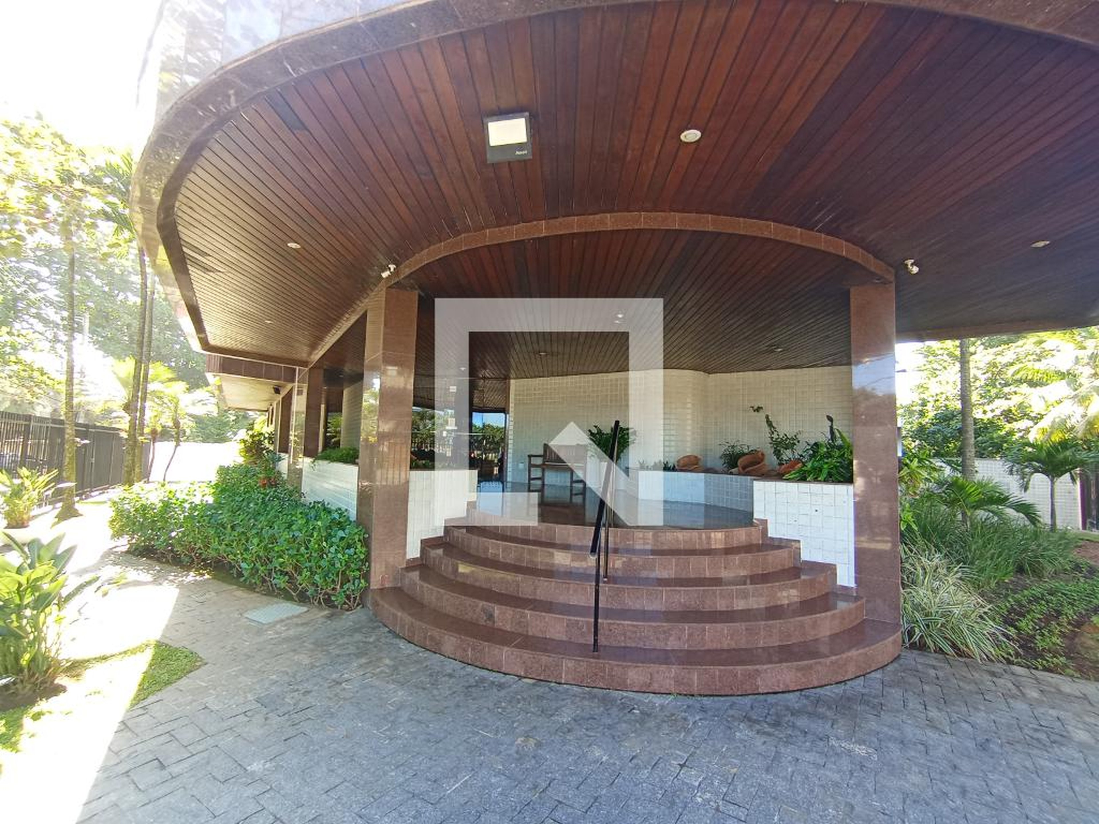 Hall de entrada Condomínio em Avenida Monsenhor Ascâneo, 700