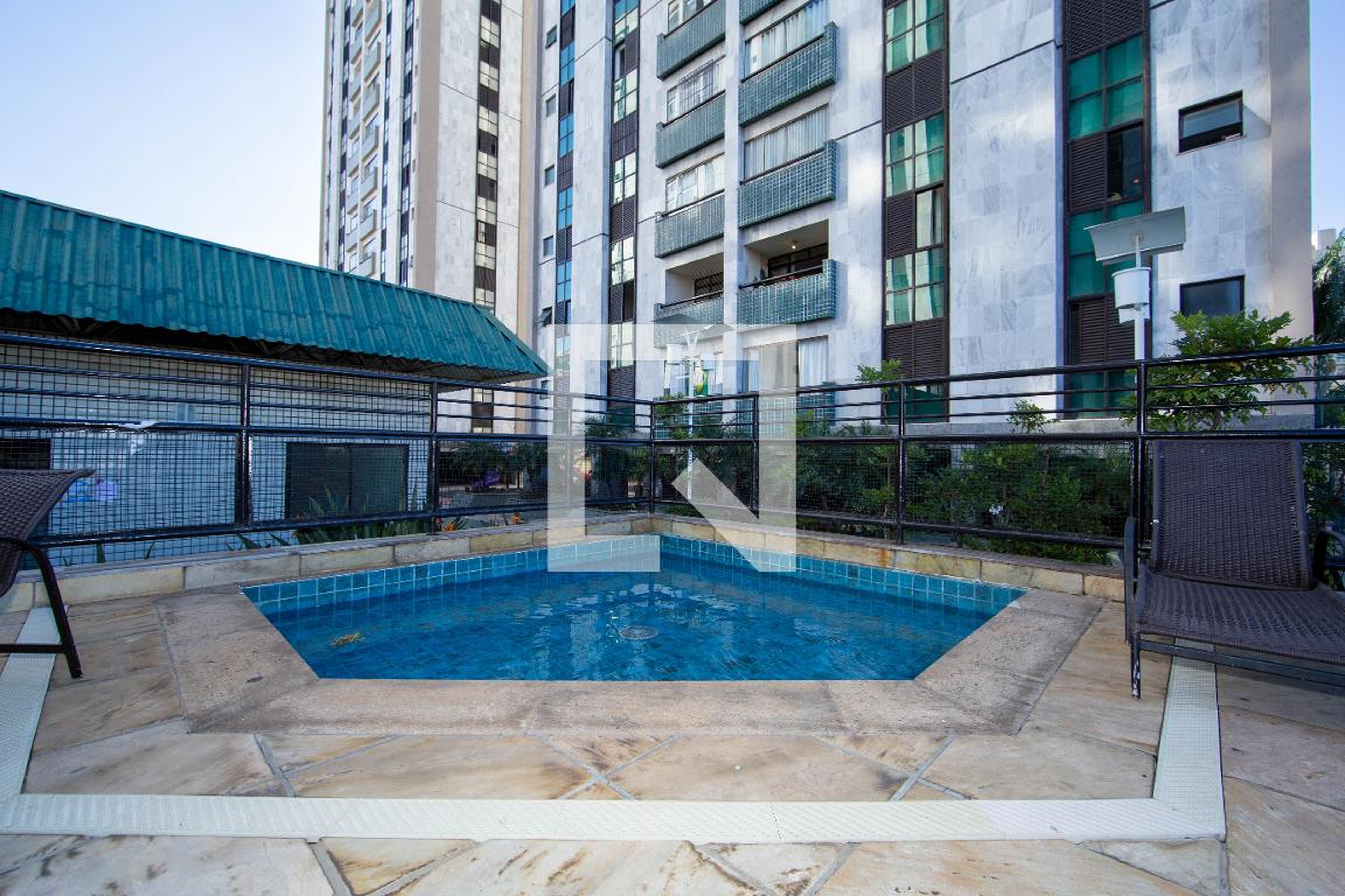 PISCINA - 