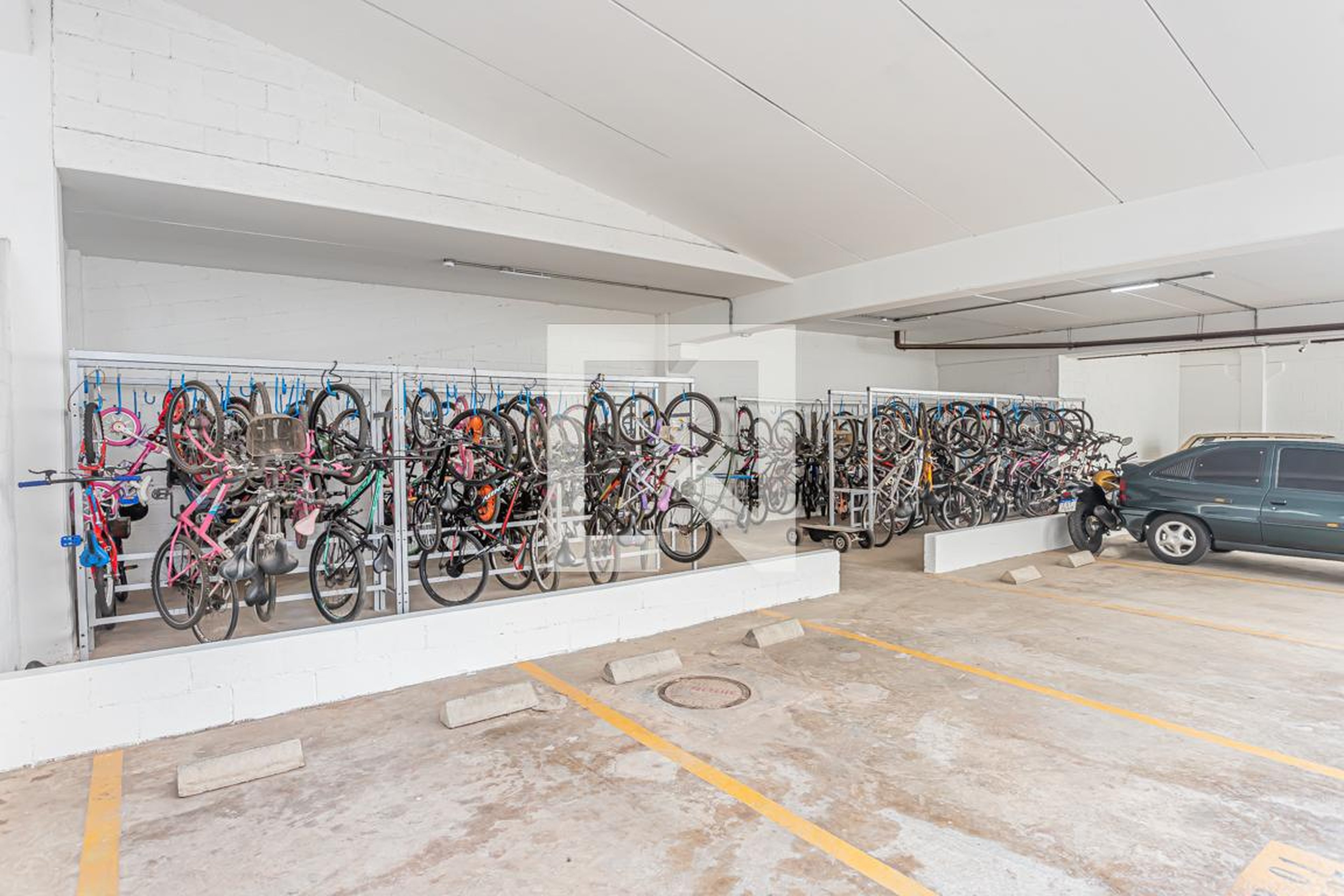 Bicicletário - Spazio Jardins da Orla