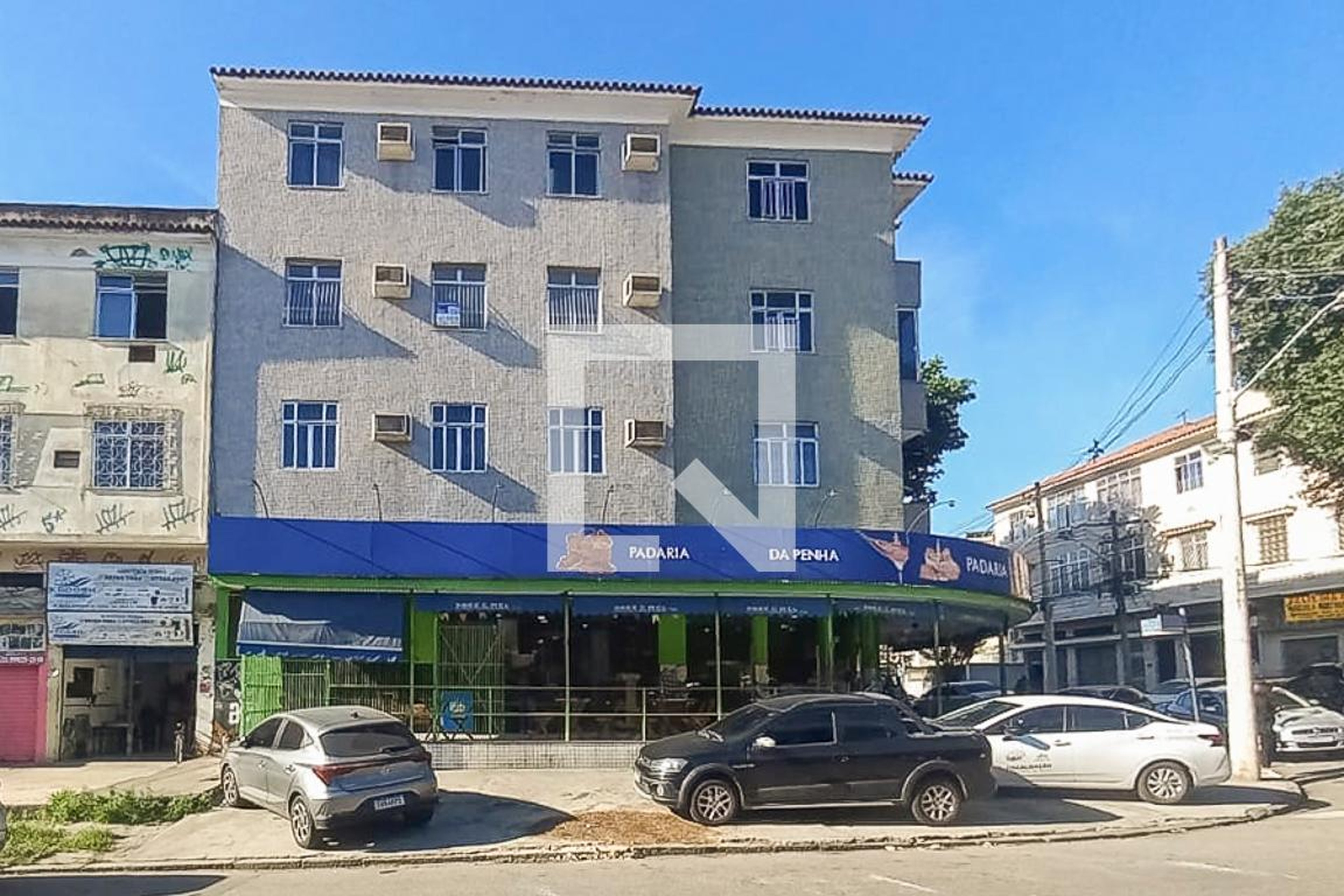 Fachada do Prédio Condomínio em Rua Professor Heitor Luz, 11