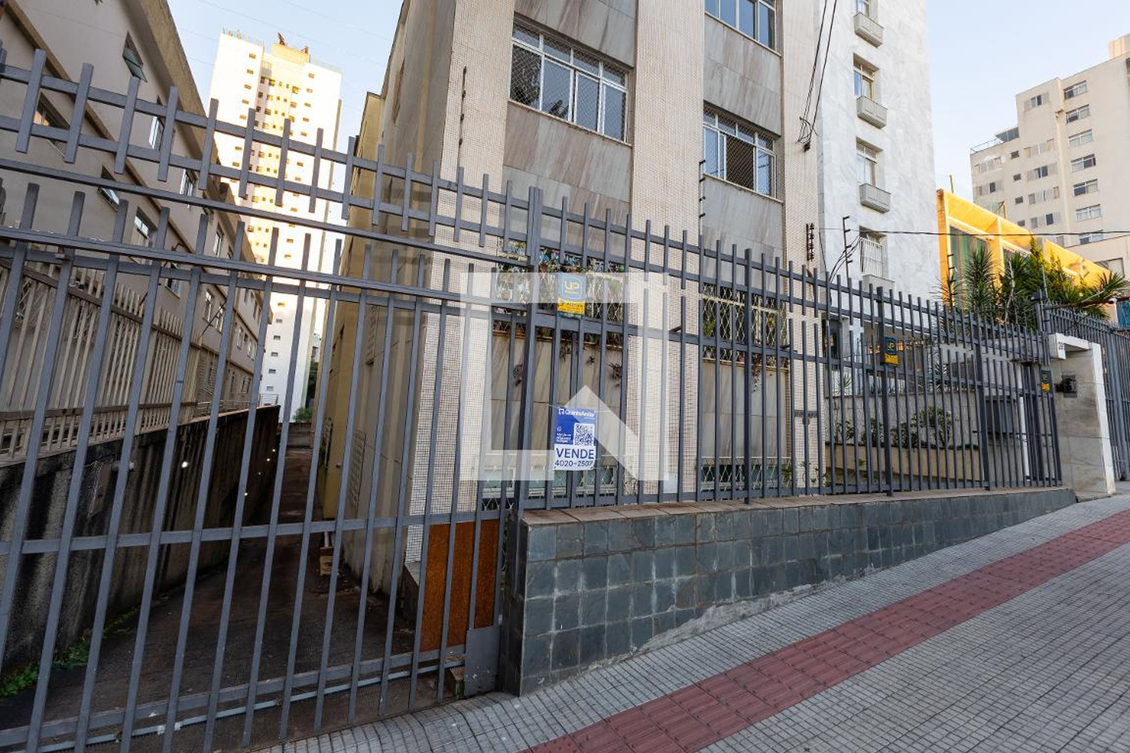 Fachada Edifício Caetano Drumond