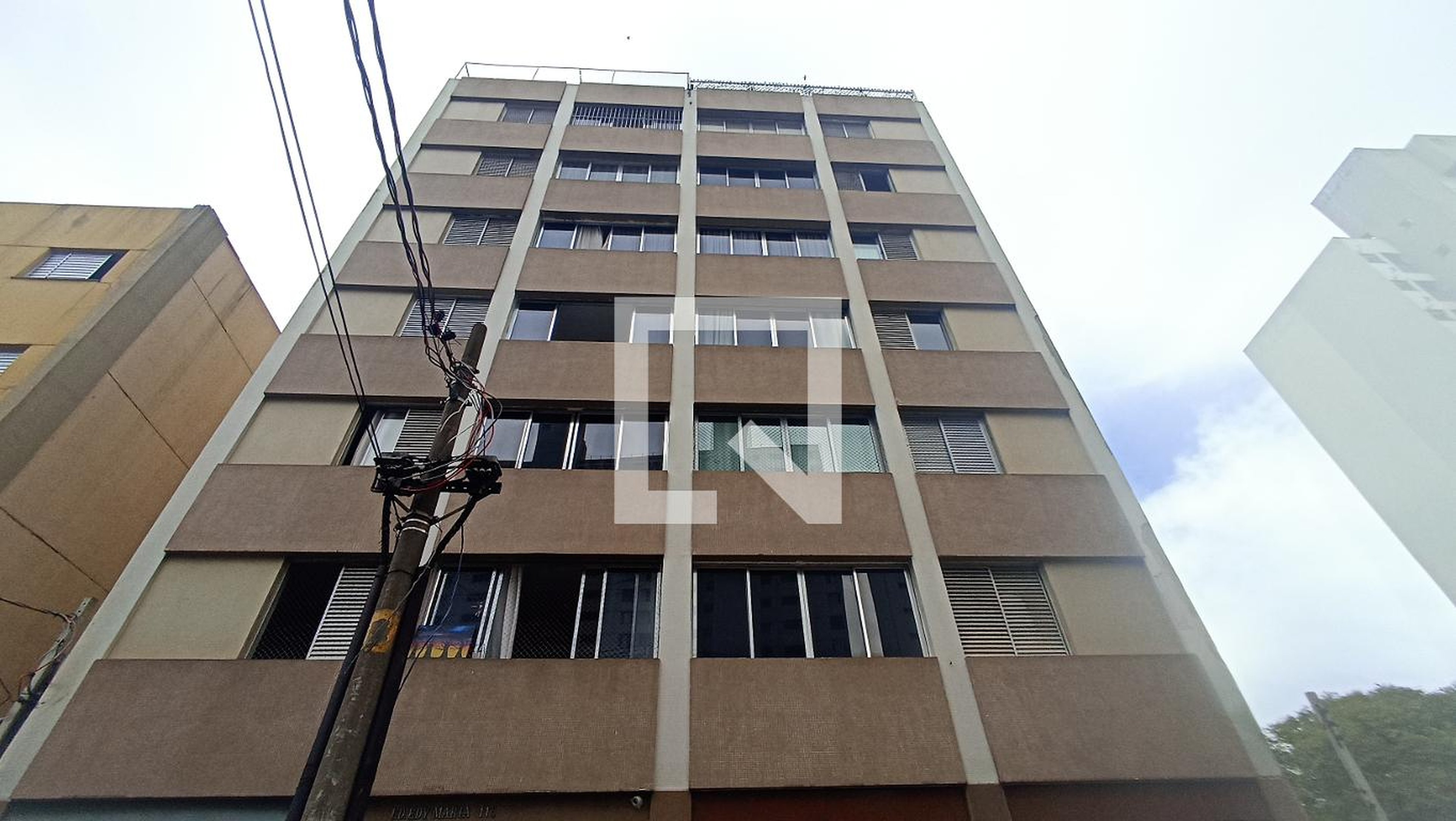 Fachada Condomínio Edy Maria