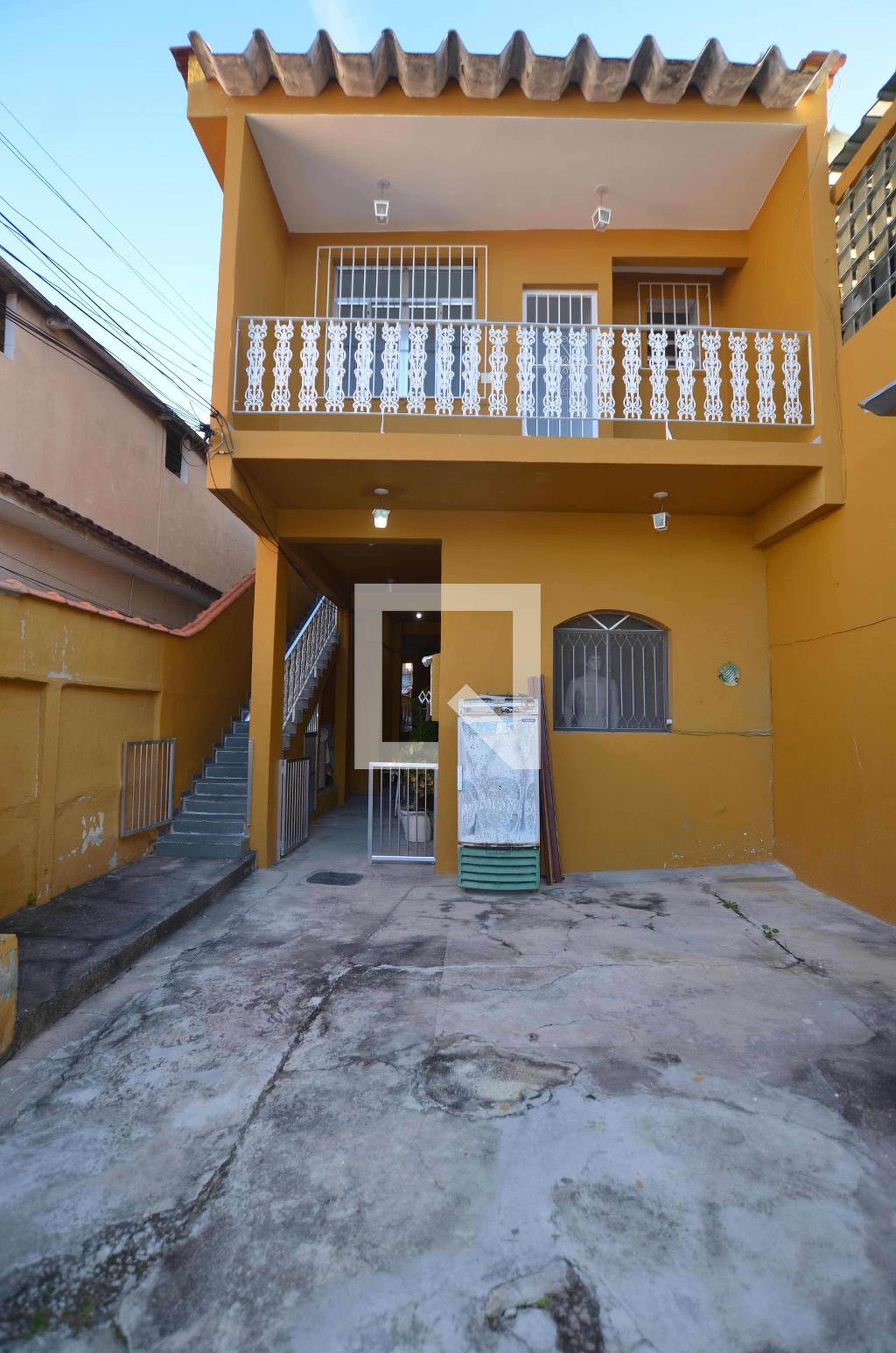 Fachada Condomínio em Rua Doutor Passos, 37