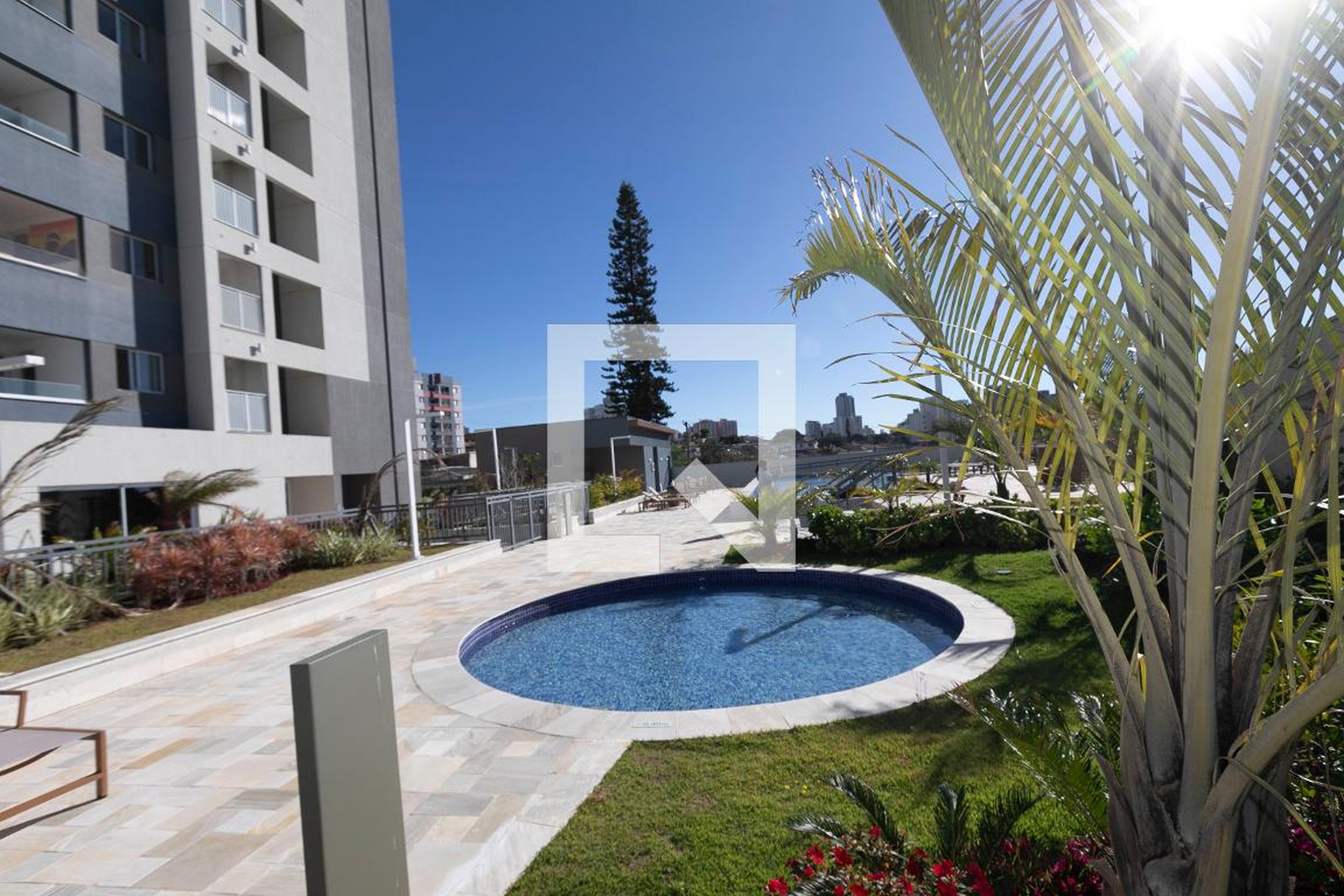 PISCINA - 