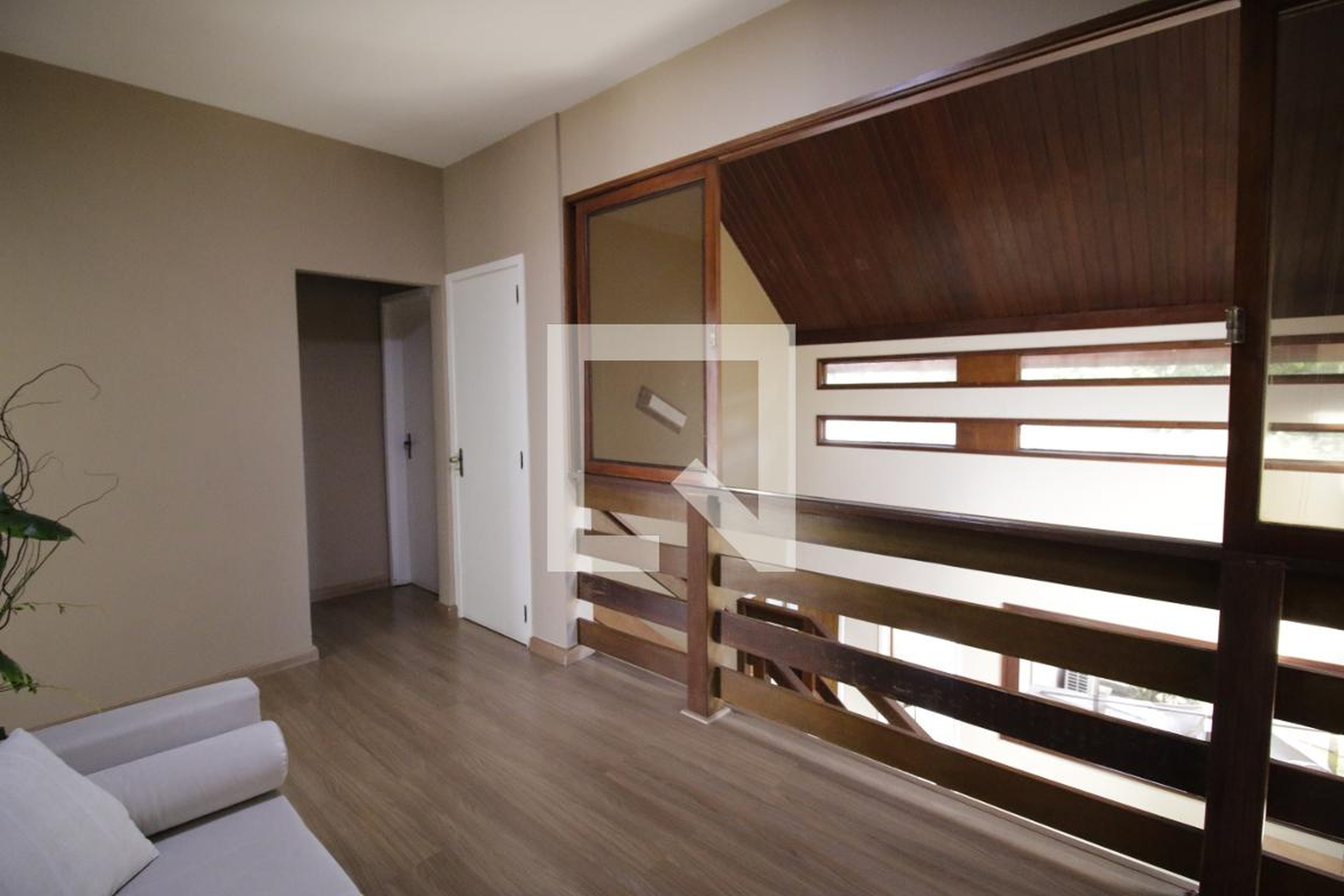 Hall social Condomínio em Rua Pascoal Moreira Leme, 17