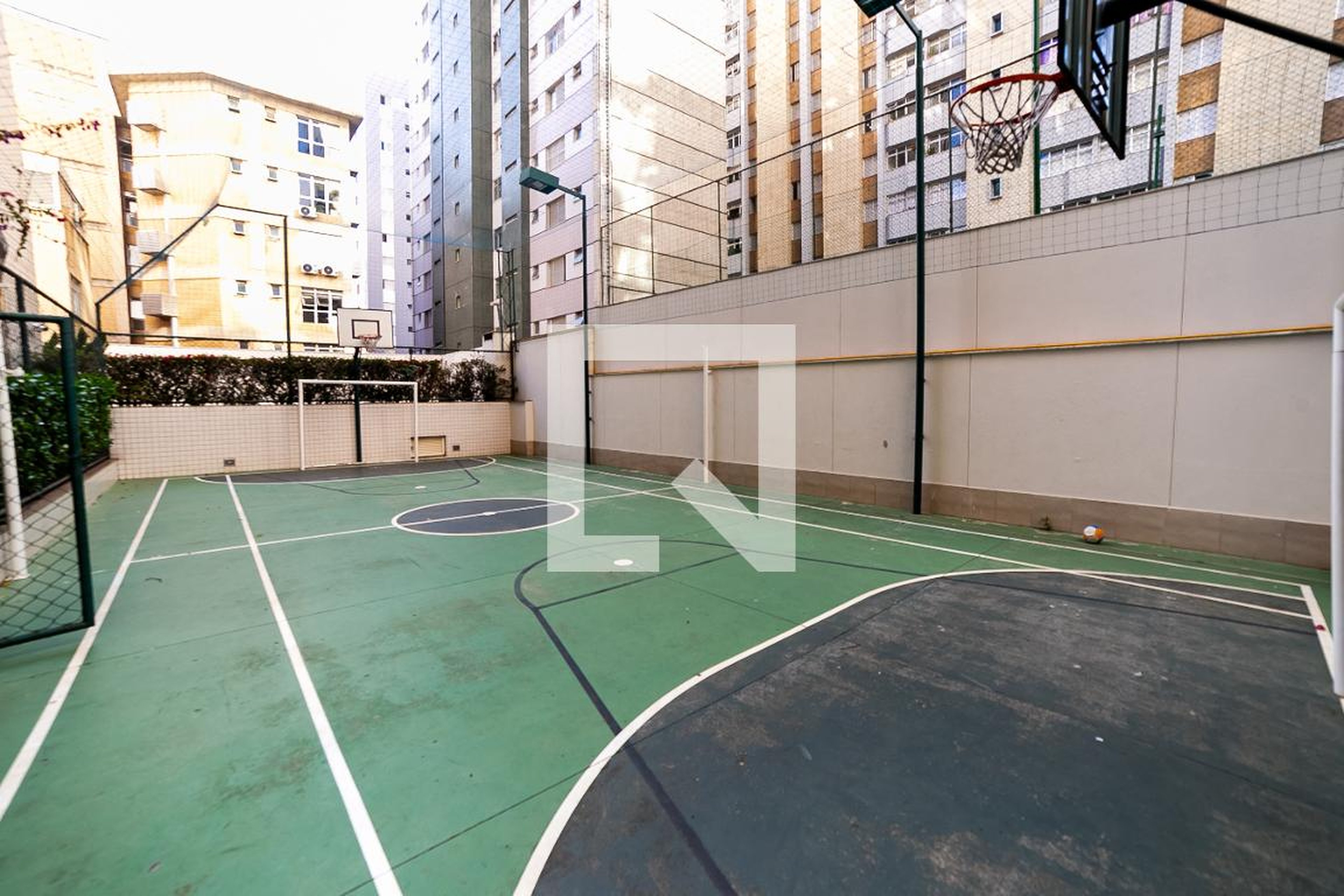 Quadra Esportiva - Edifício Via Vittoria