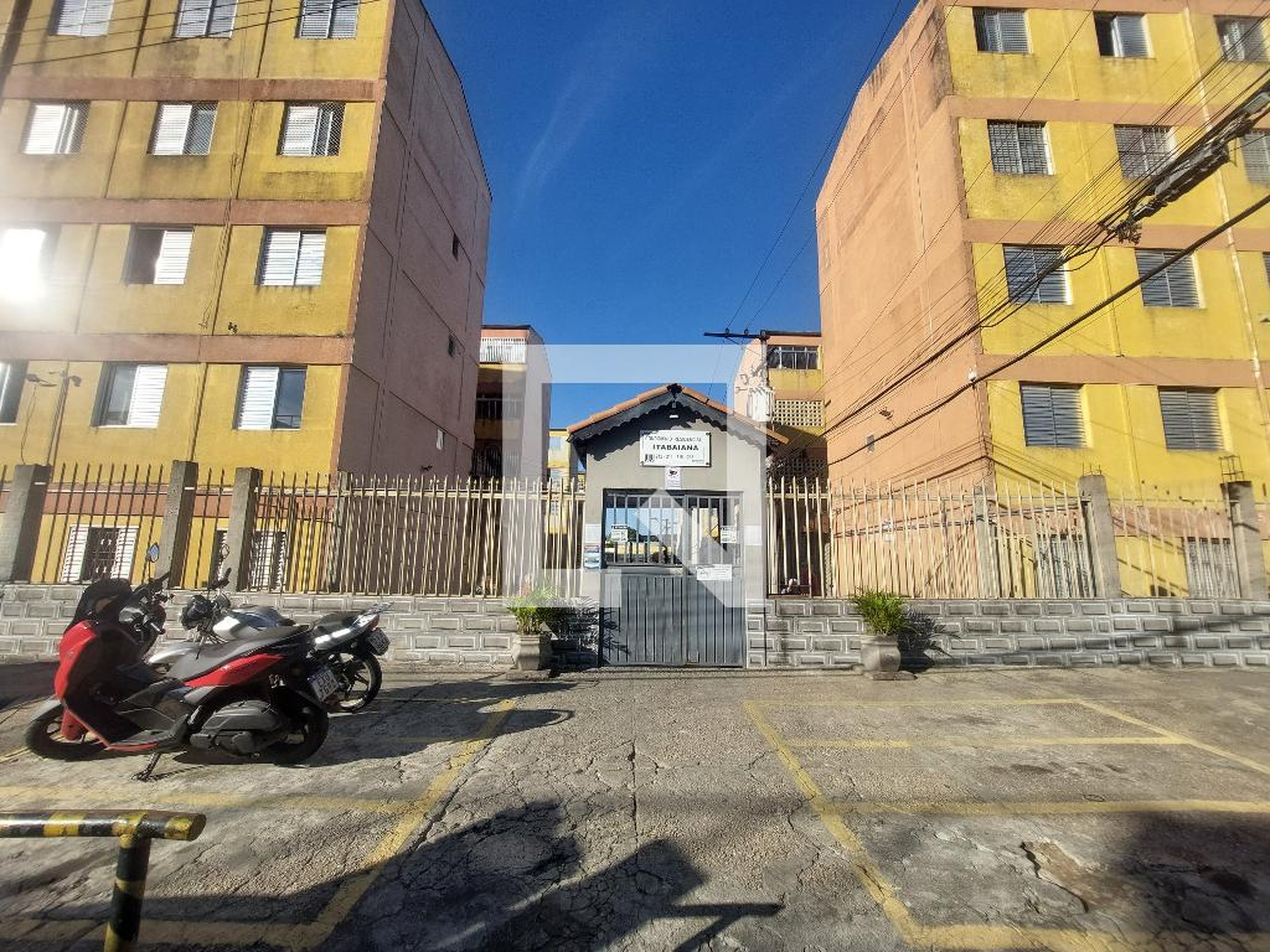 Fachada Condomínio em Rua Piraju, 312