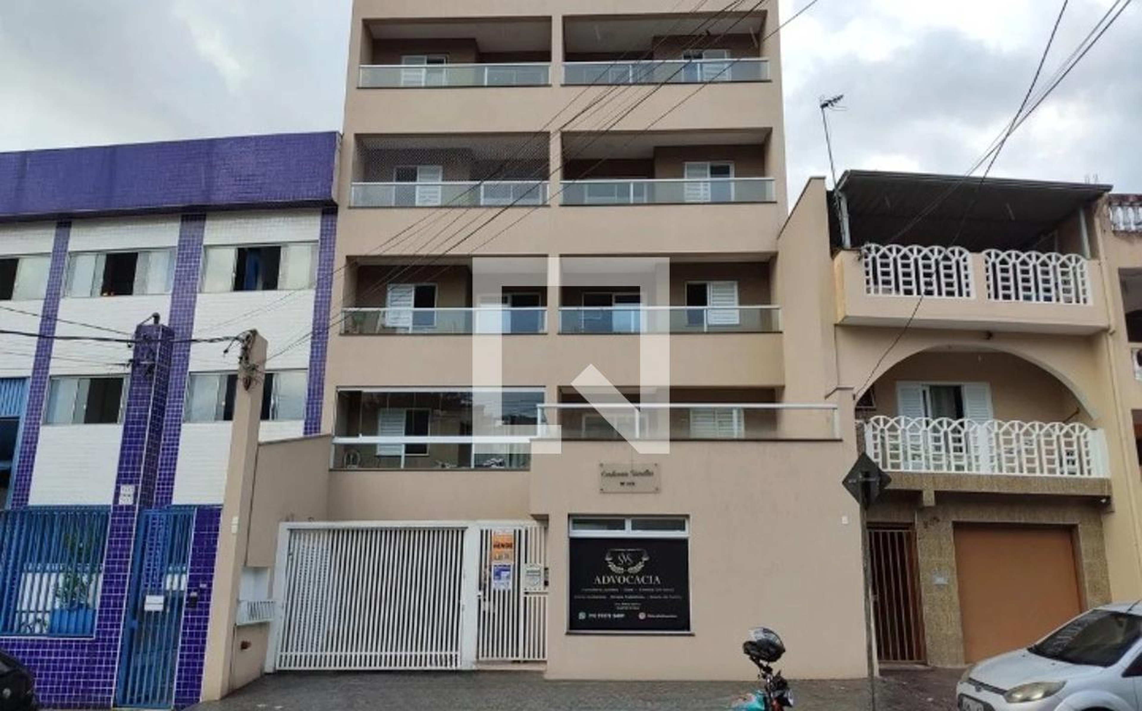Fachada Condomínio em Rua João de Almeida, 519
