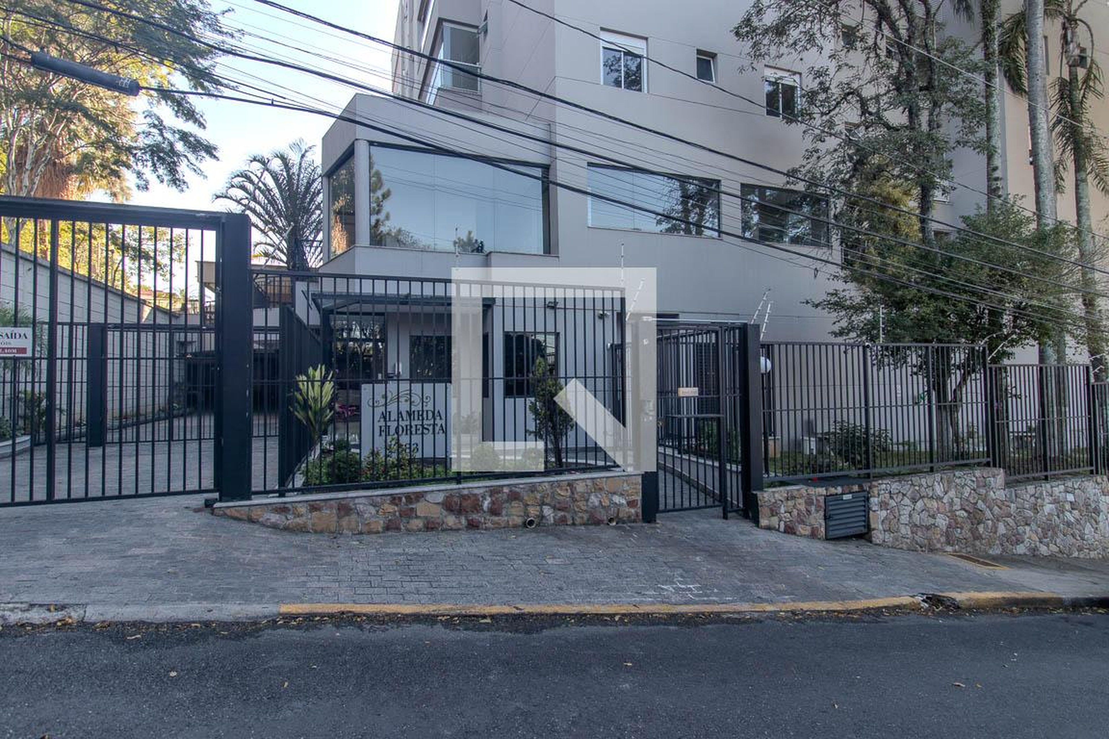 Fachada Condomínio Alameda Floresta