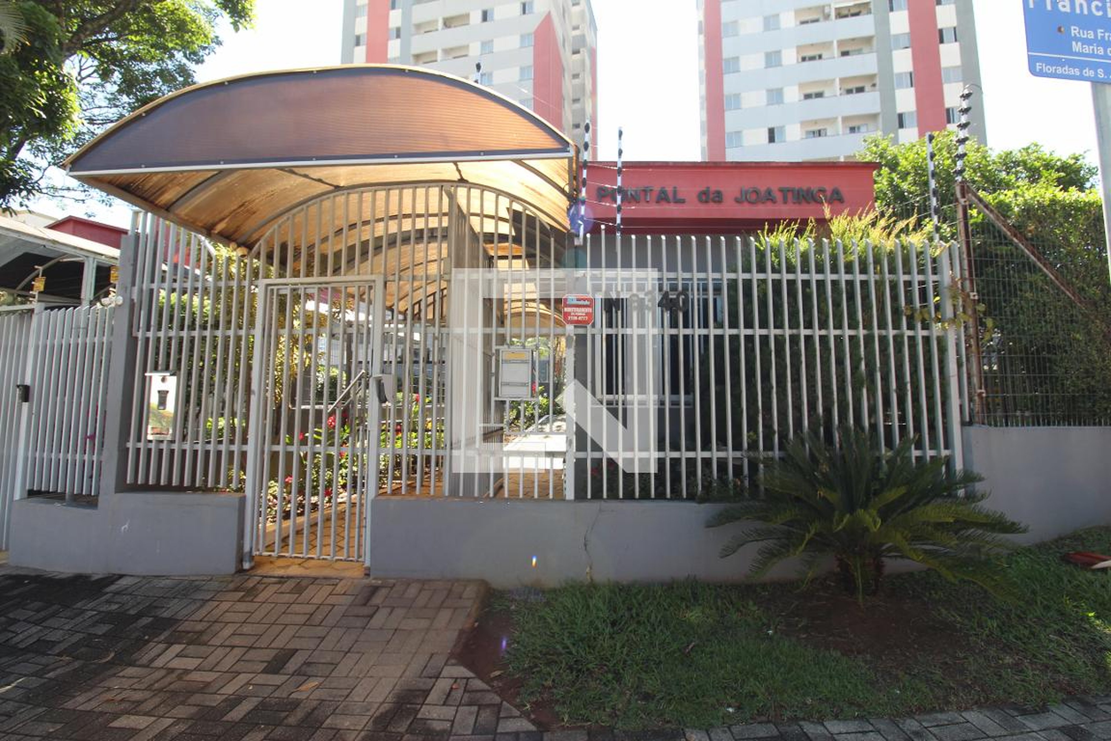 Fachada do Prédio Condomínio Pontal da Joatinga