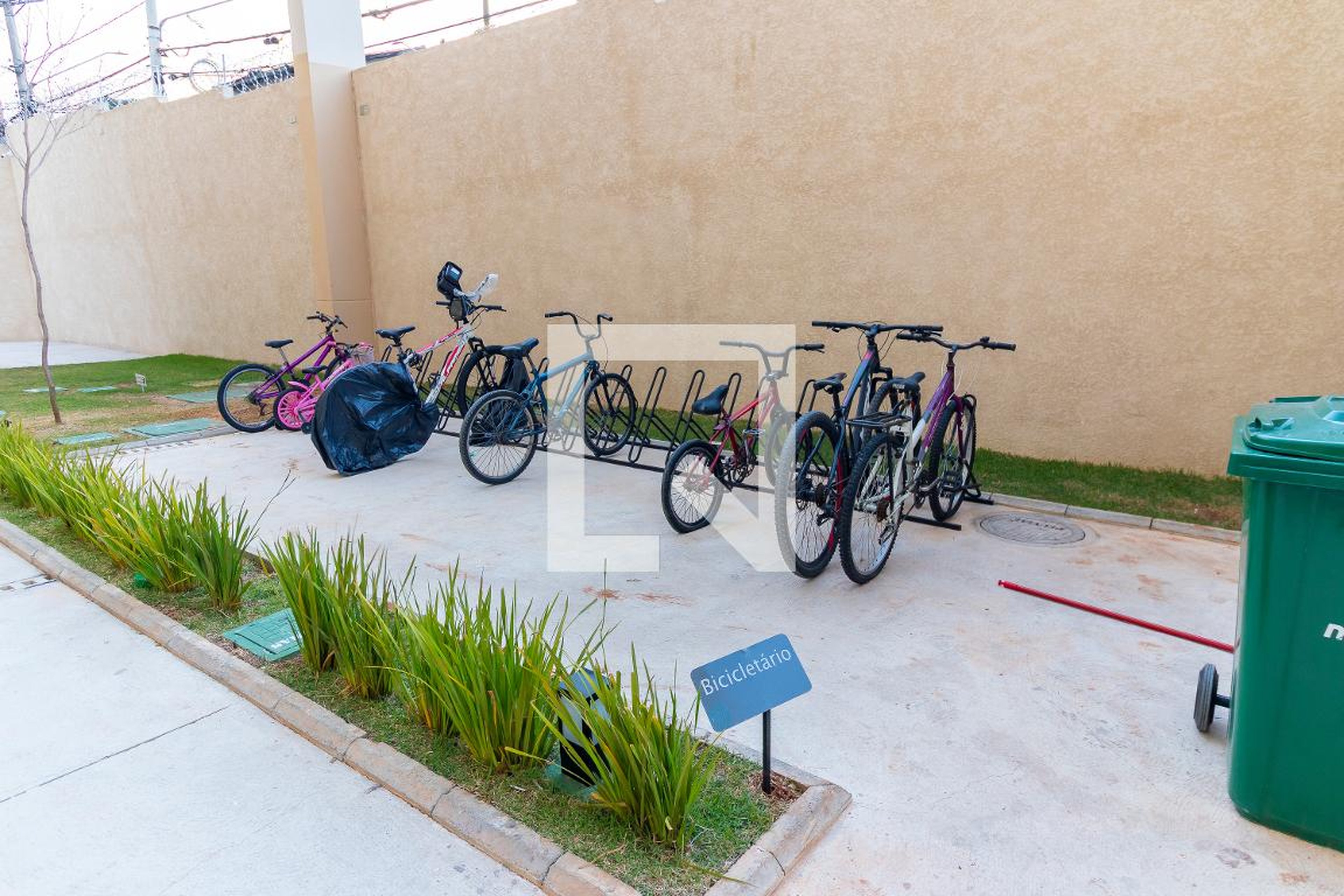 Bicicletário - Plano & Mais Itaquera
