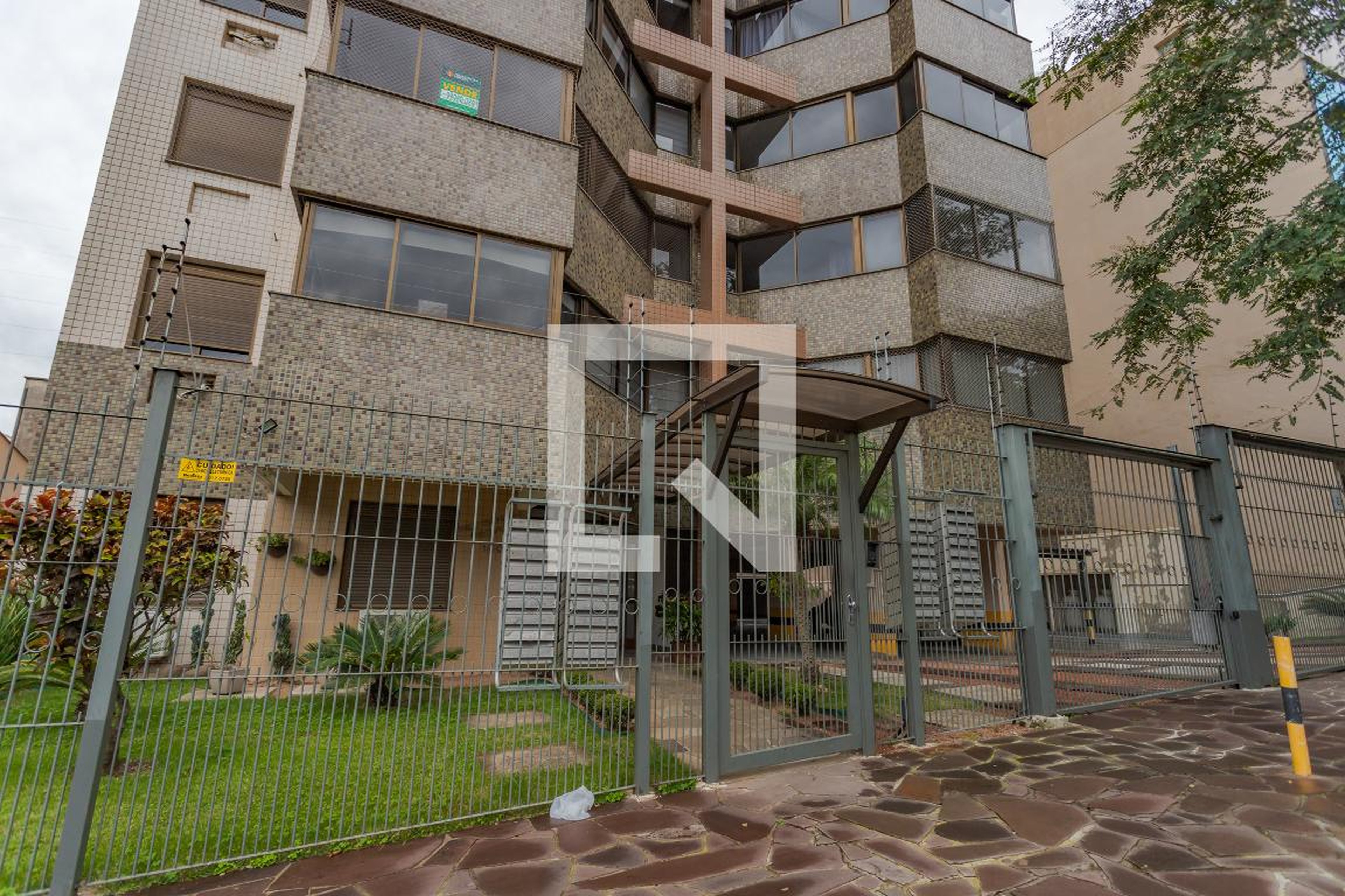 Fachada Residencial Provence
