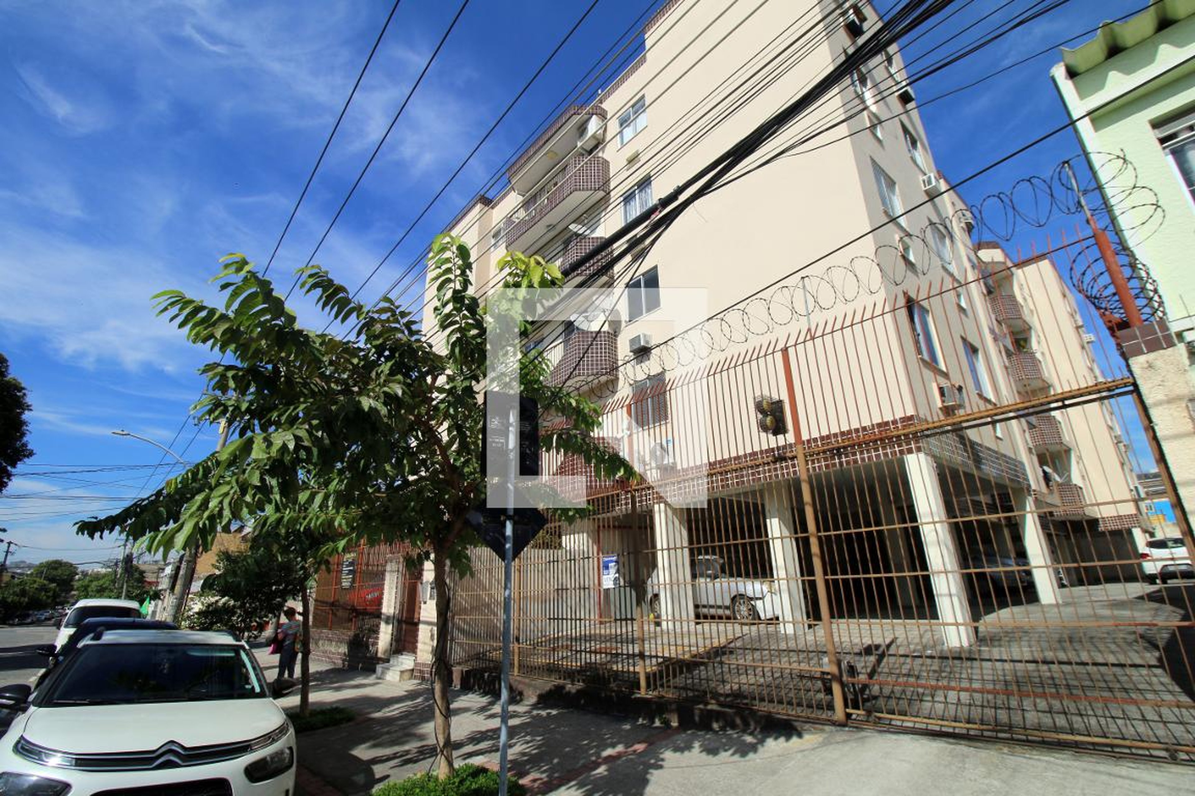 Fachada do Prédio Condomínio em Rua Cisplatina, 119