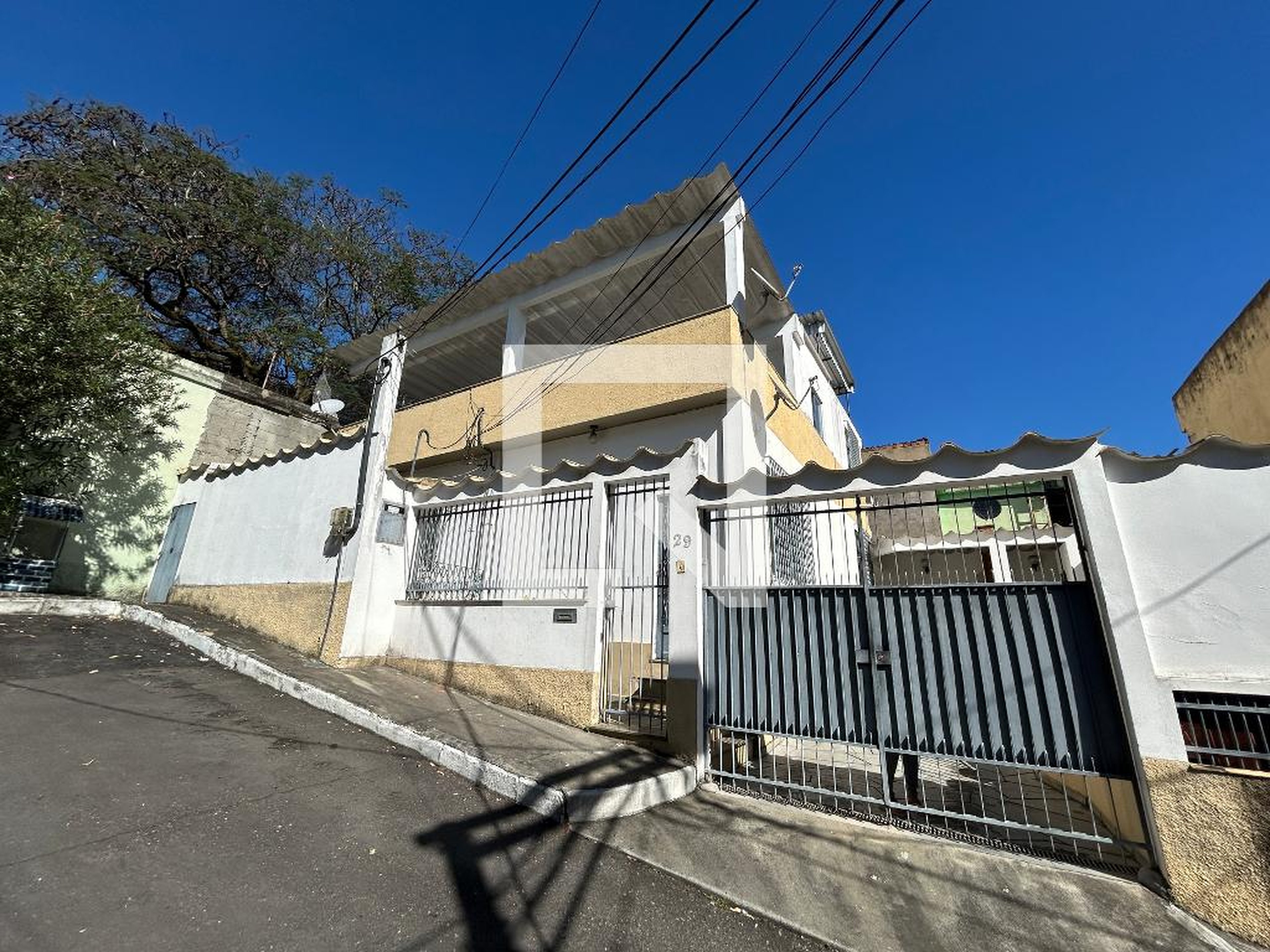 Fachada Condomínio em Rua Professor Luís de Melo Campos, 241