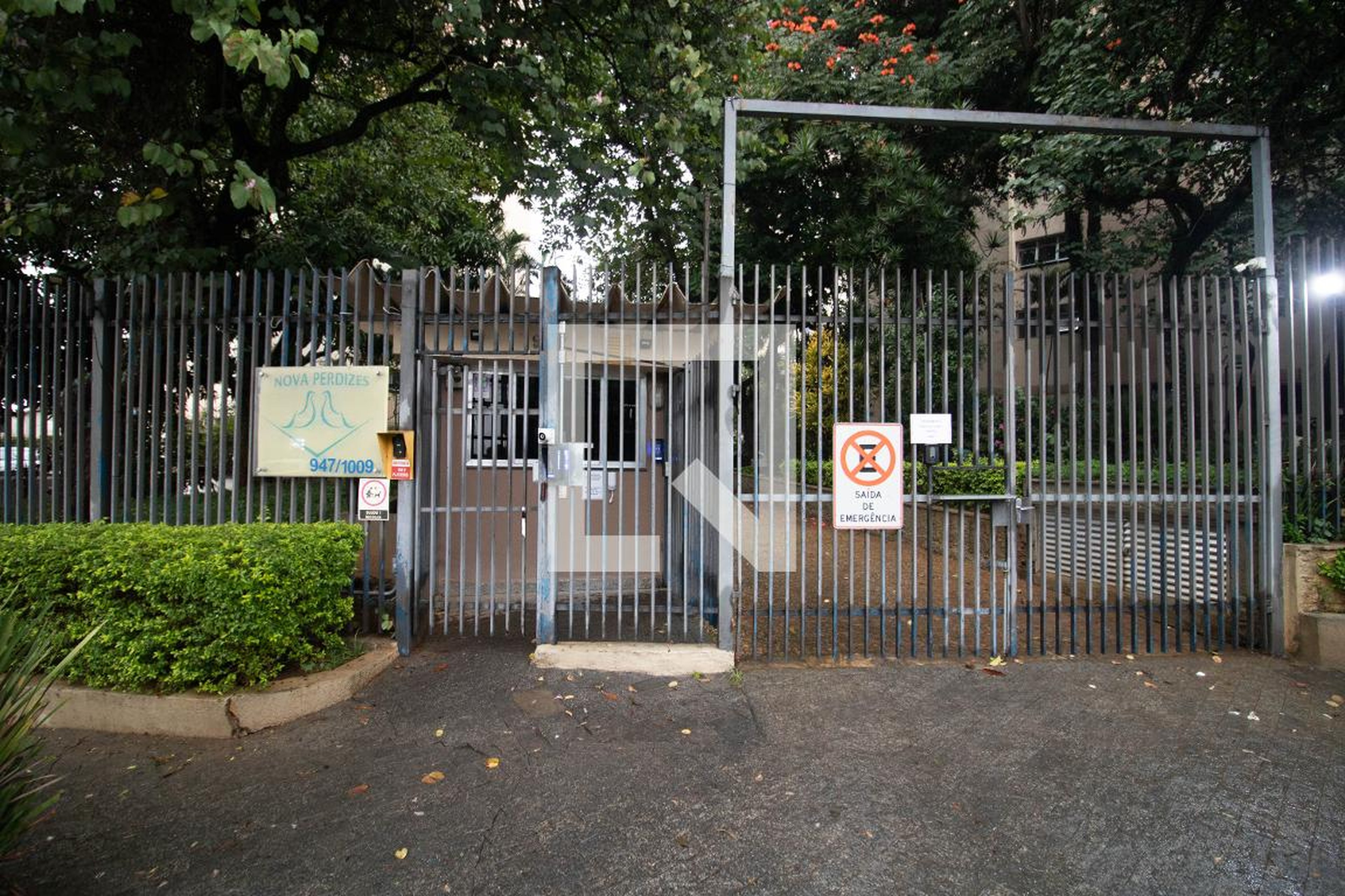 FACHADA Edifício Conjunto Habitacional Nova Perdizes