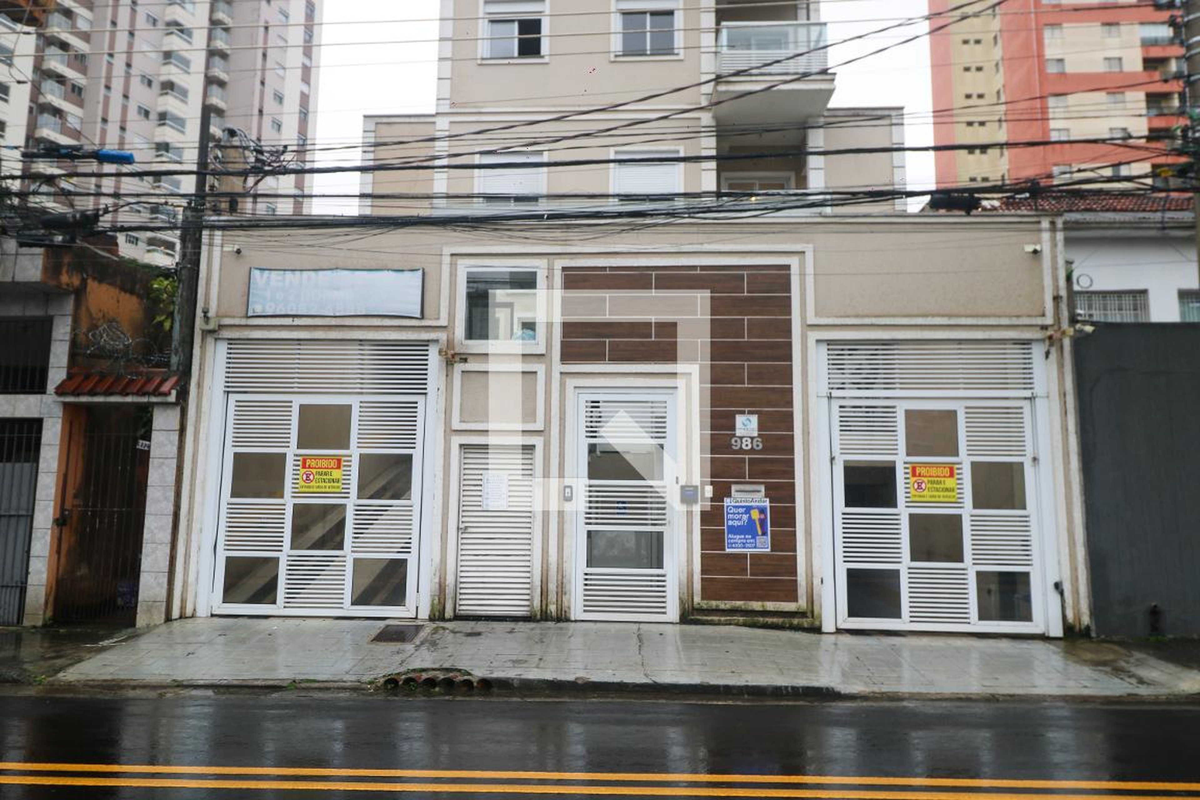 Fachada Condomínio em Rua Catequese, 986