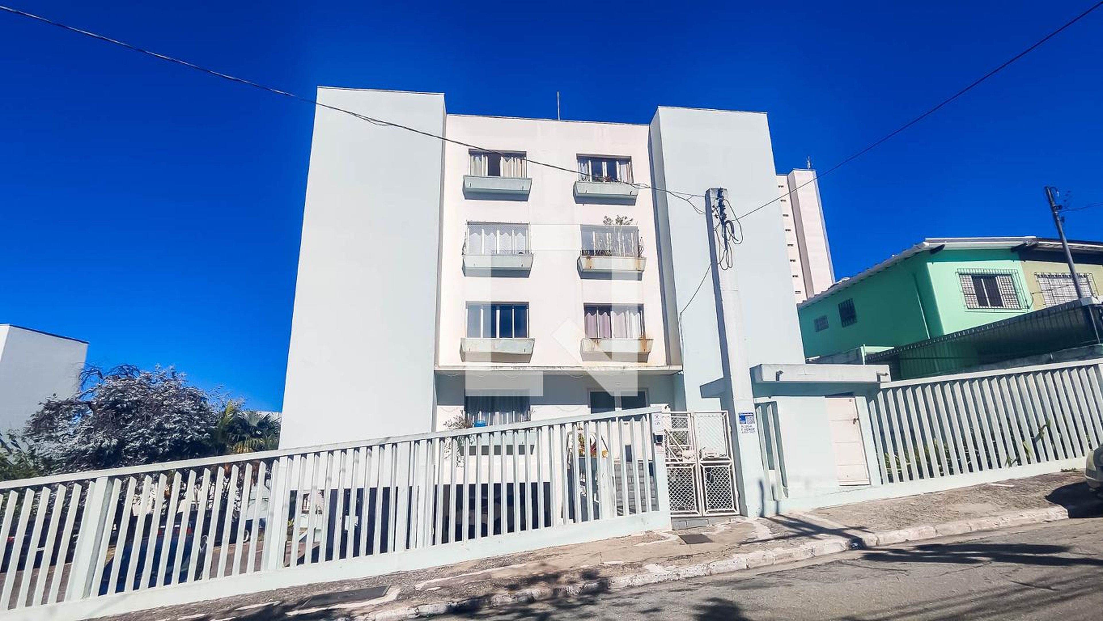 Fachada do Prédio Condomínio em Rua Geneve, 345