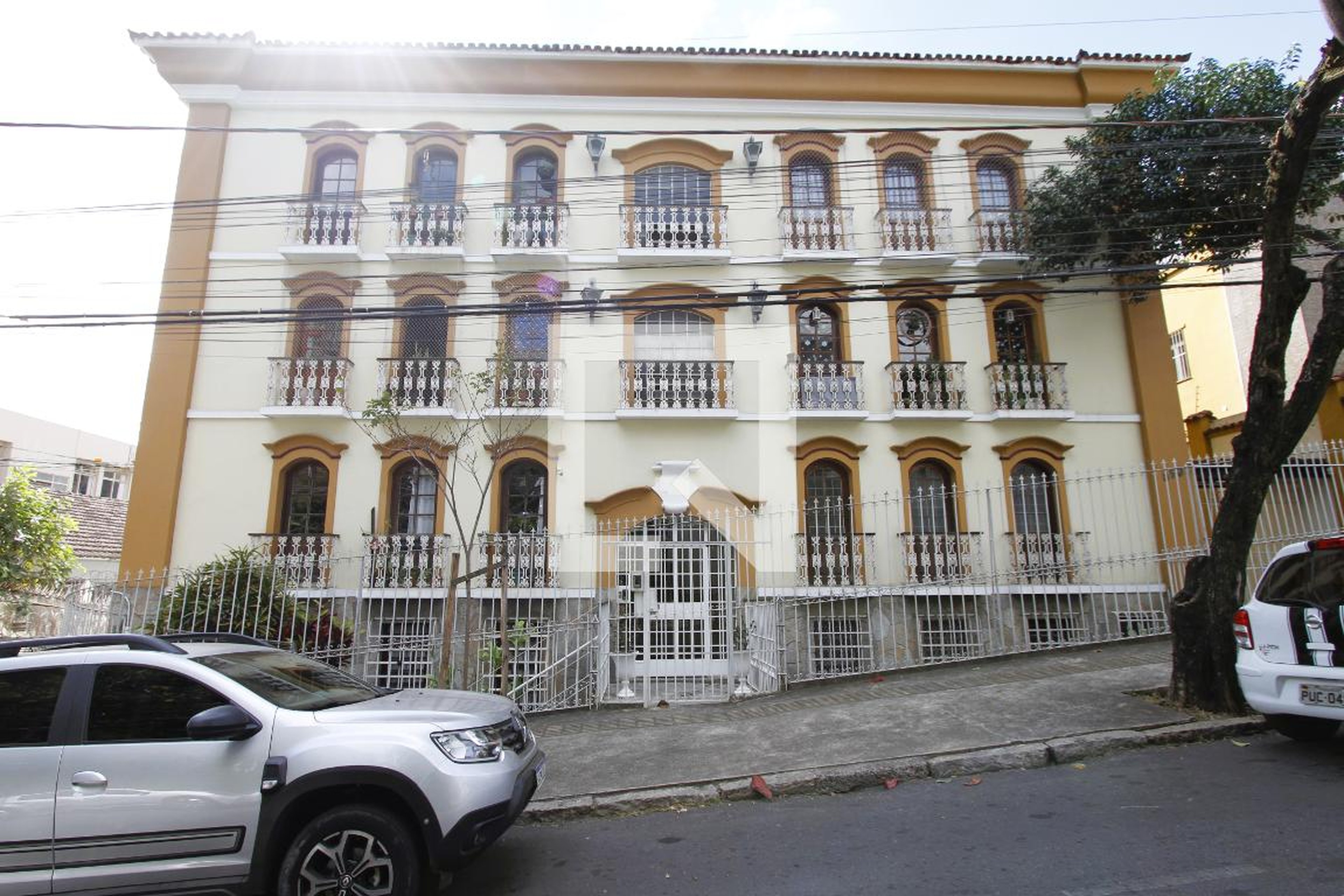 Fachada Edifício Arraial do Teju