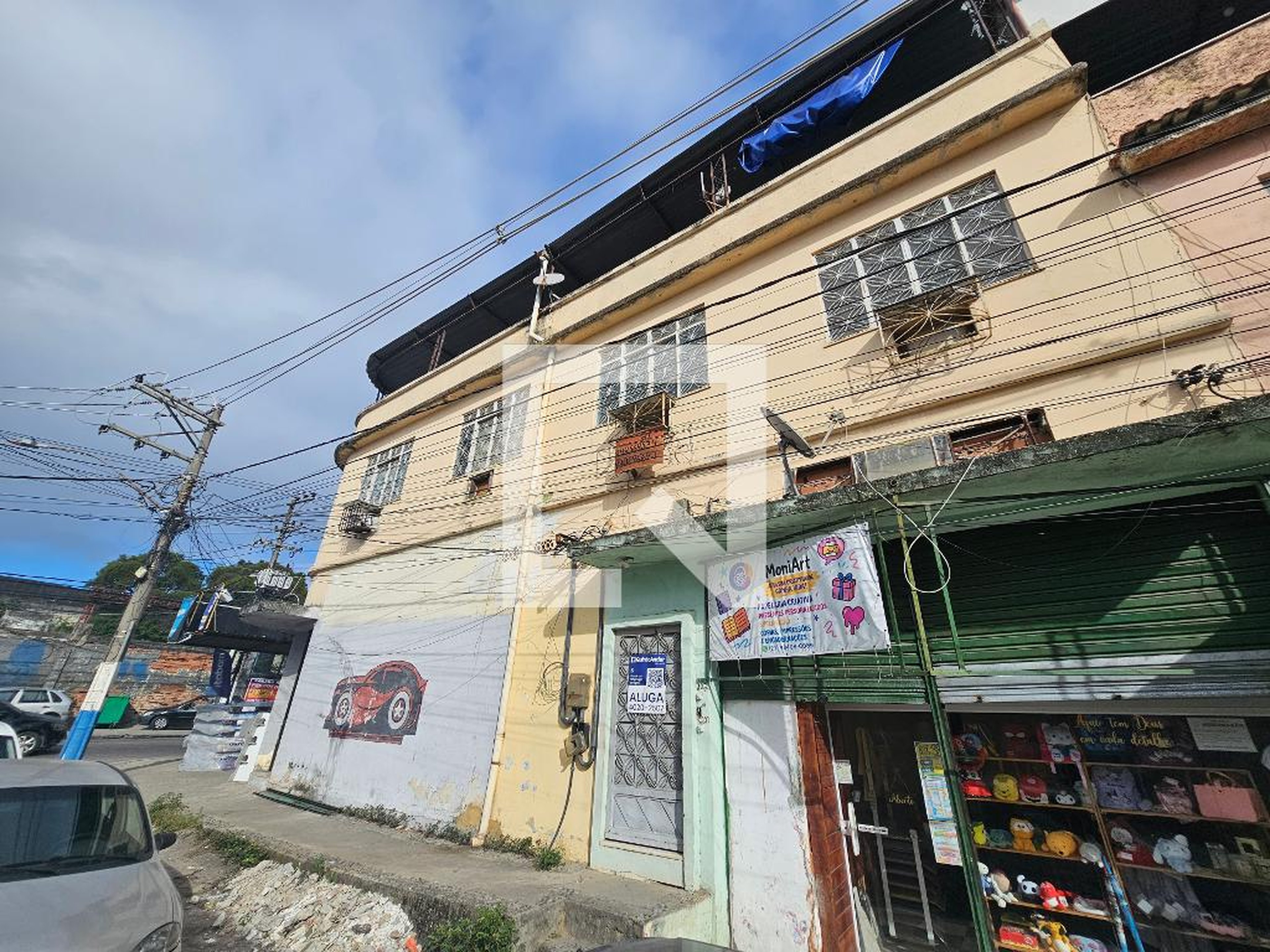 Fachada Condomínio em Avenida José Mariano Passos, 911