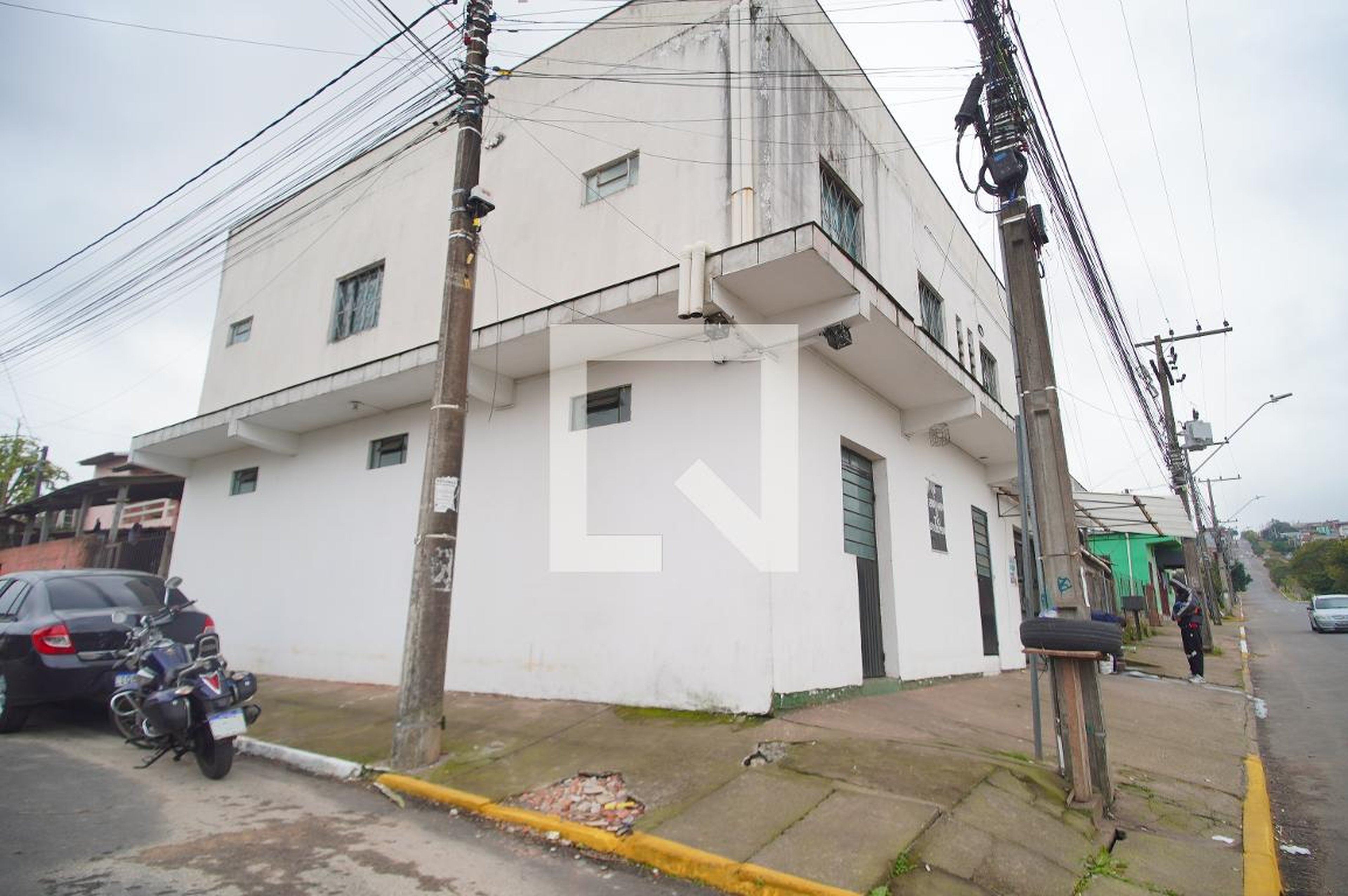 Fachada Condomínio em Avenida Valdemimo Rodrigues Machado, 117