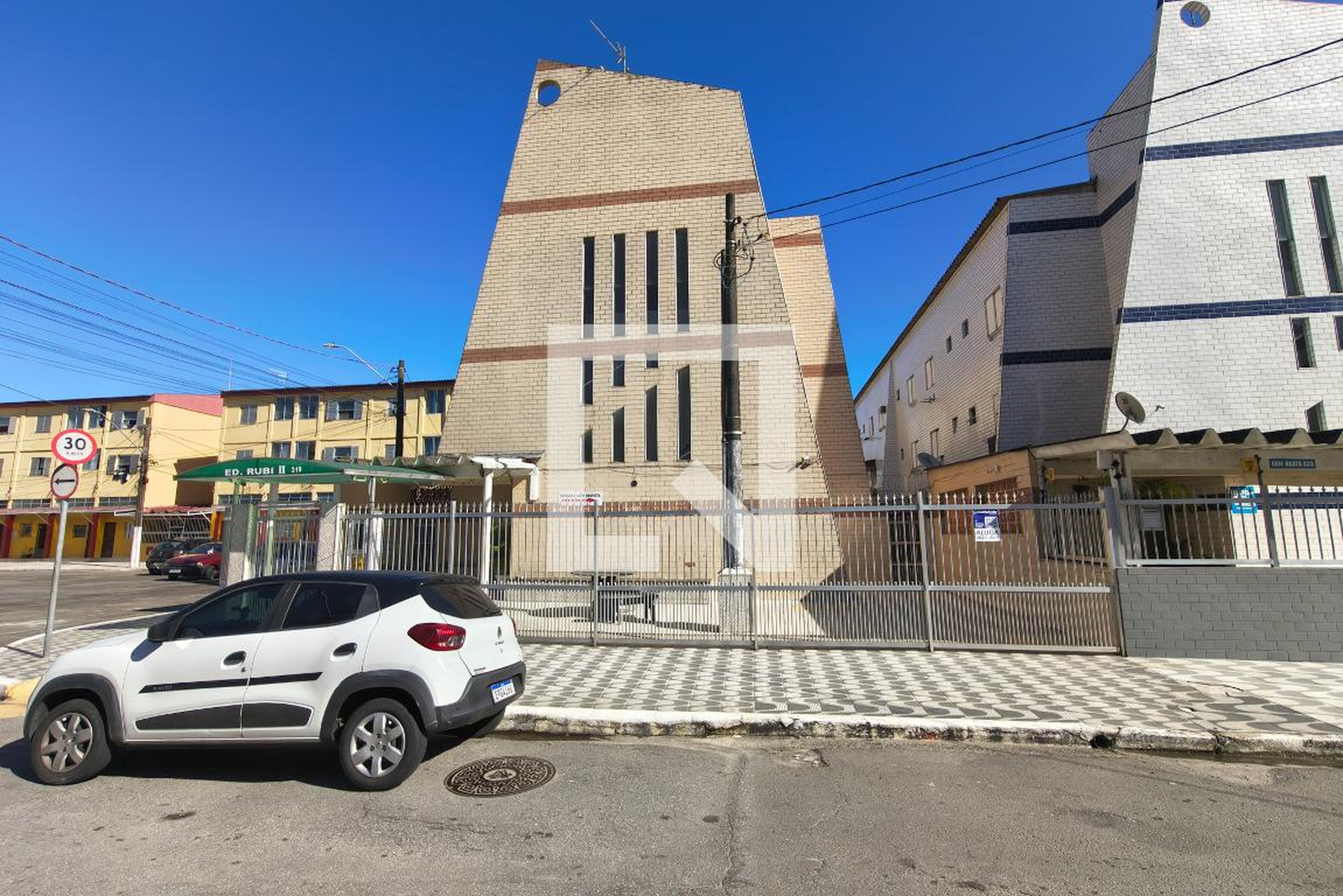 Fachada Condomínio Rubi 2