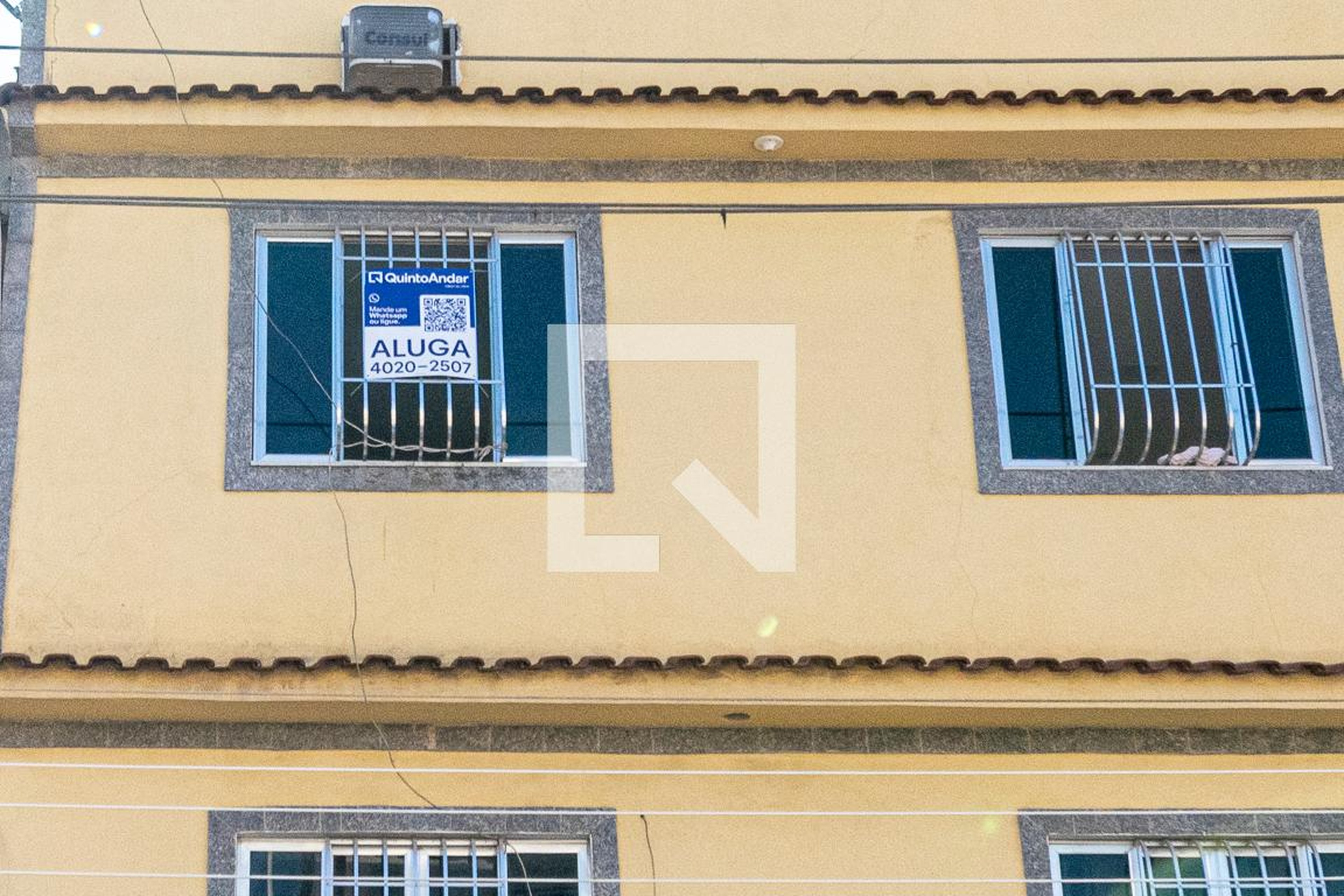 Fachada Condomínio em Rua Tupy, 42