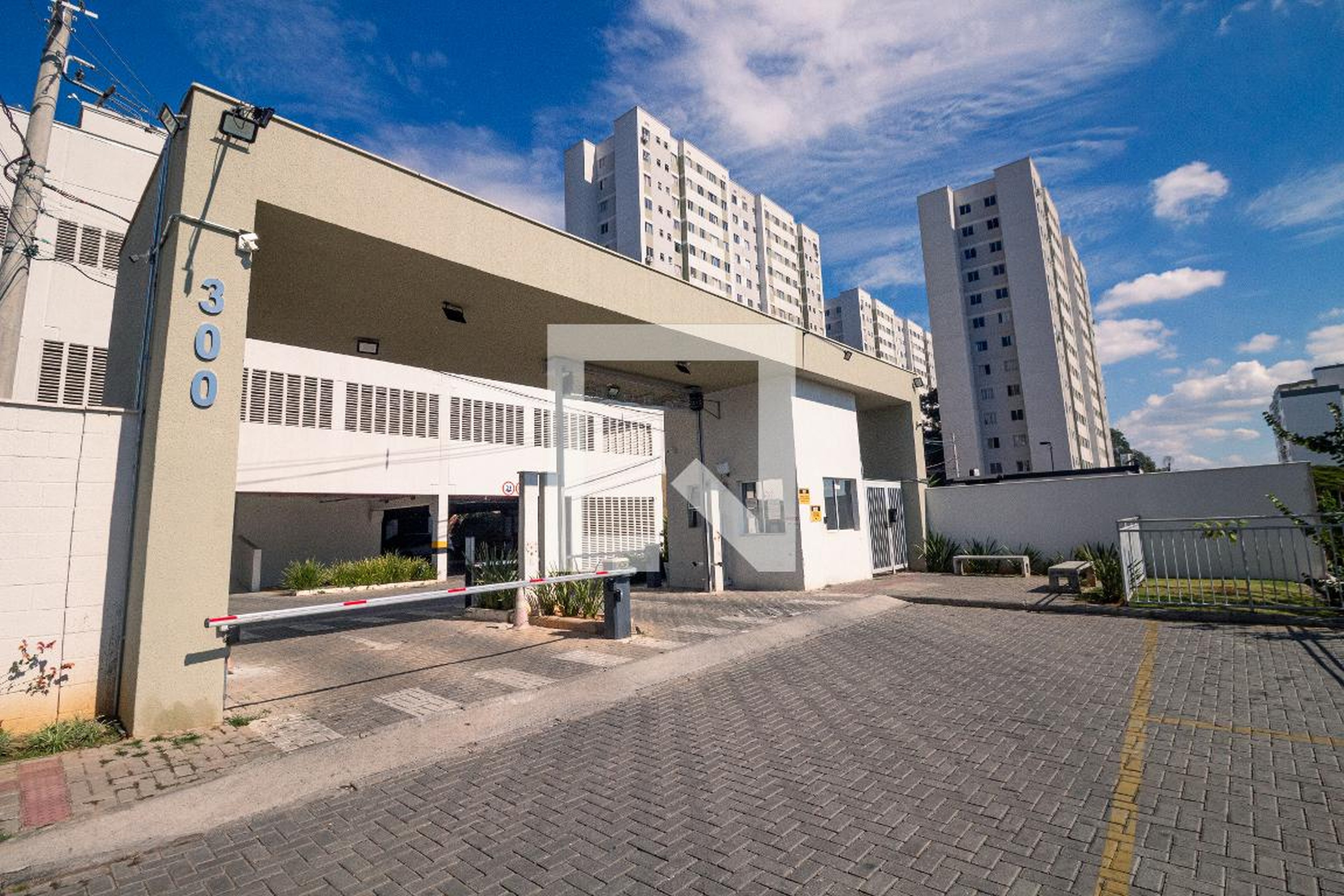 Fachada Condomínio Reserva dos Ipês