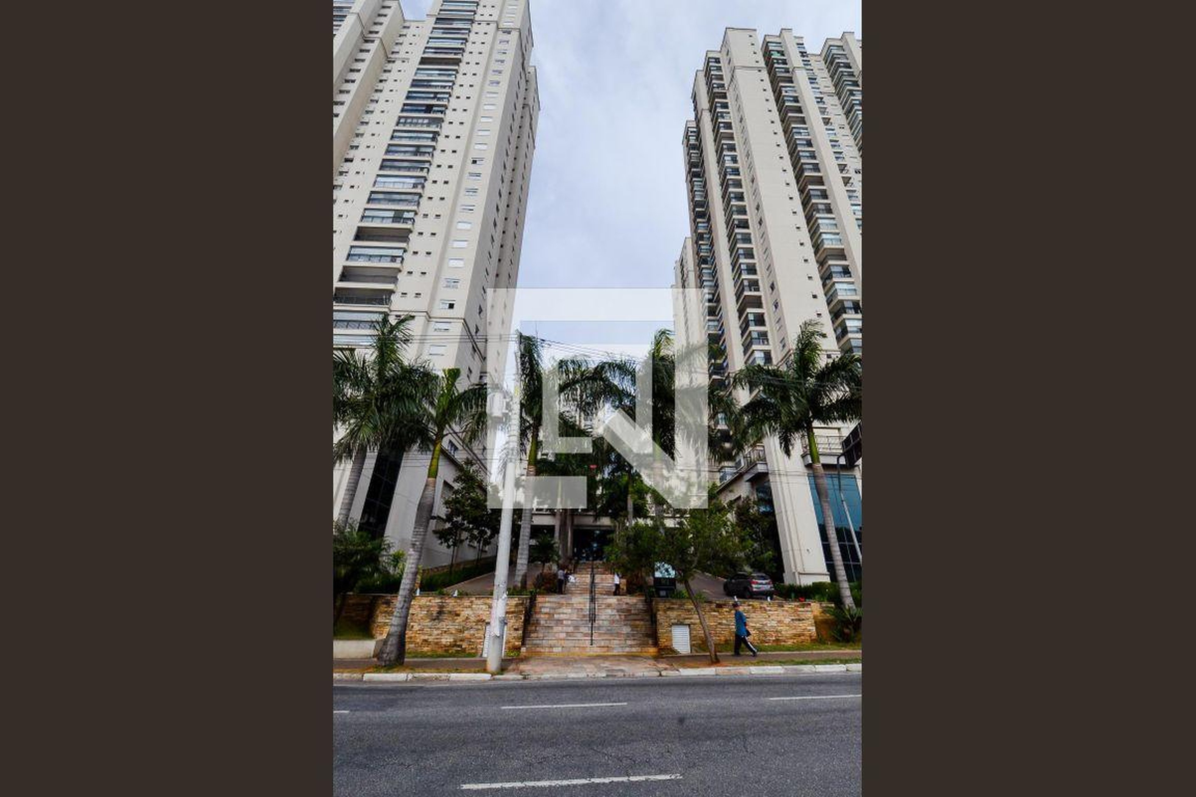 Fachada Condomínio Cidade Maia