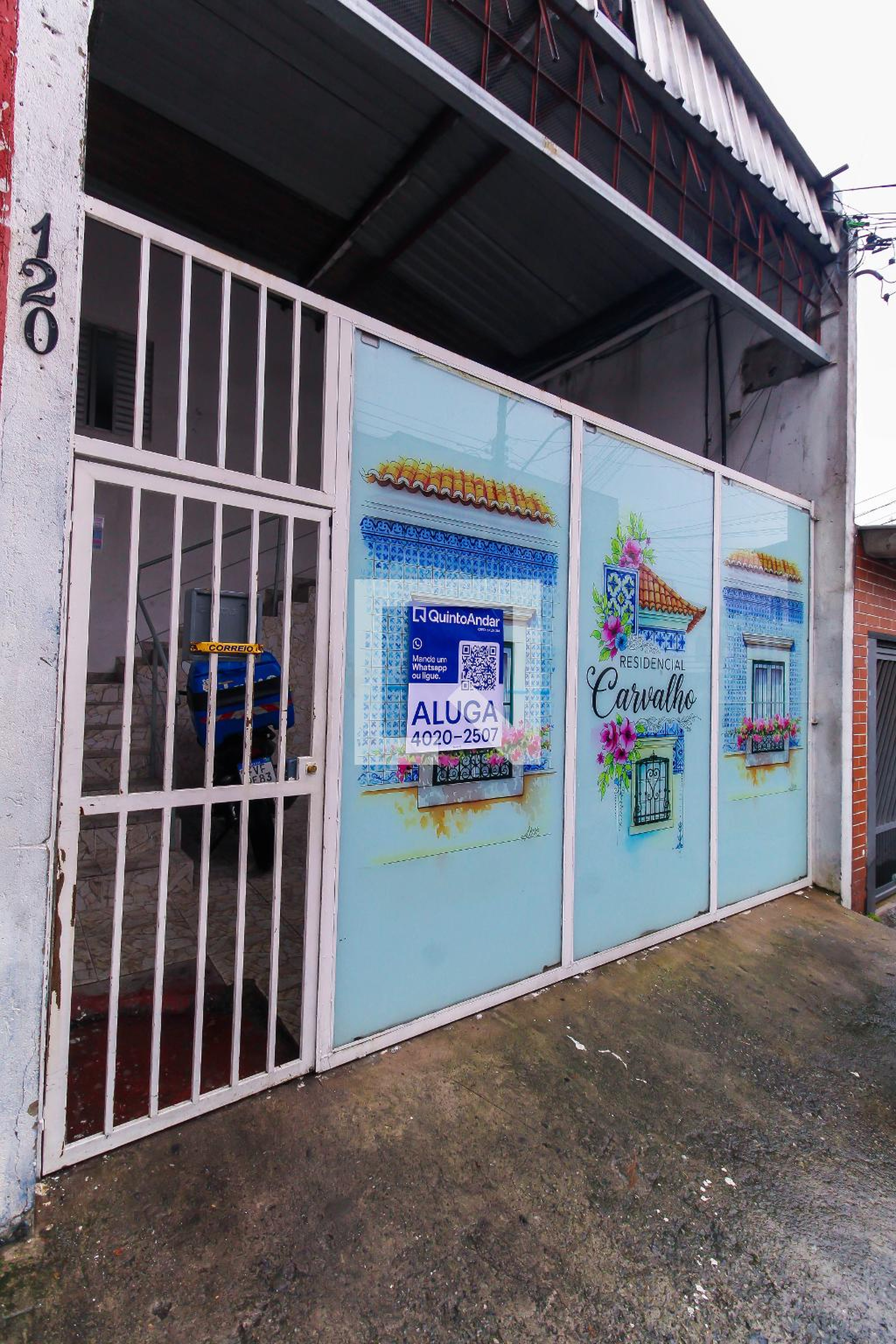 Fachada Condomínio em Rua Teresa, 120