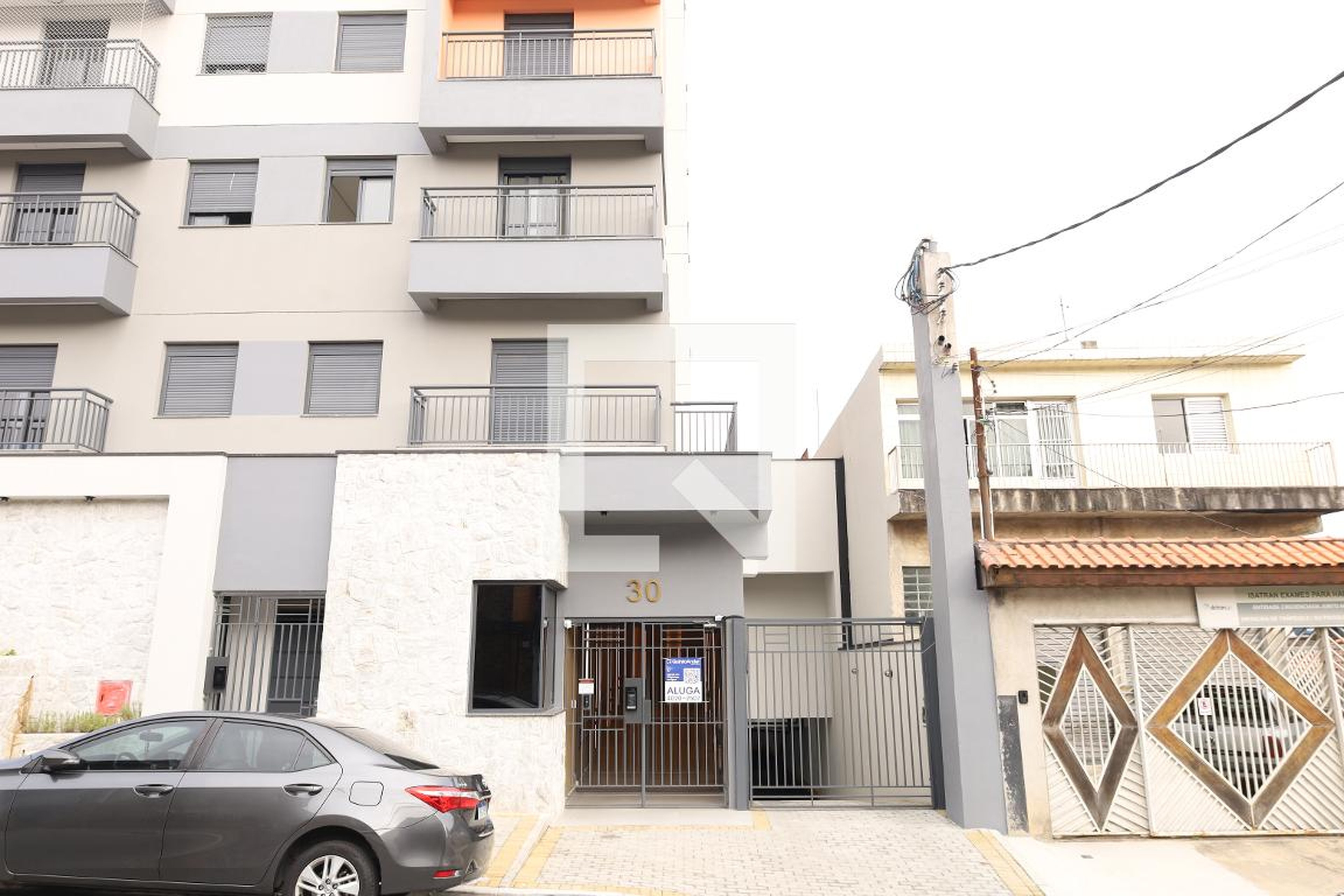 Fachada do condomínio Residencial Oberon