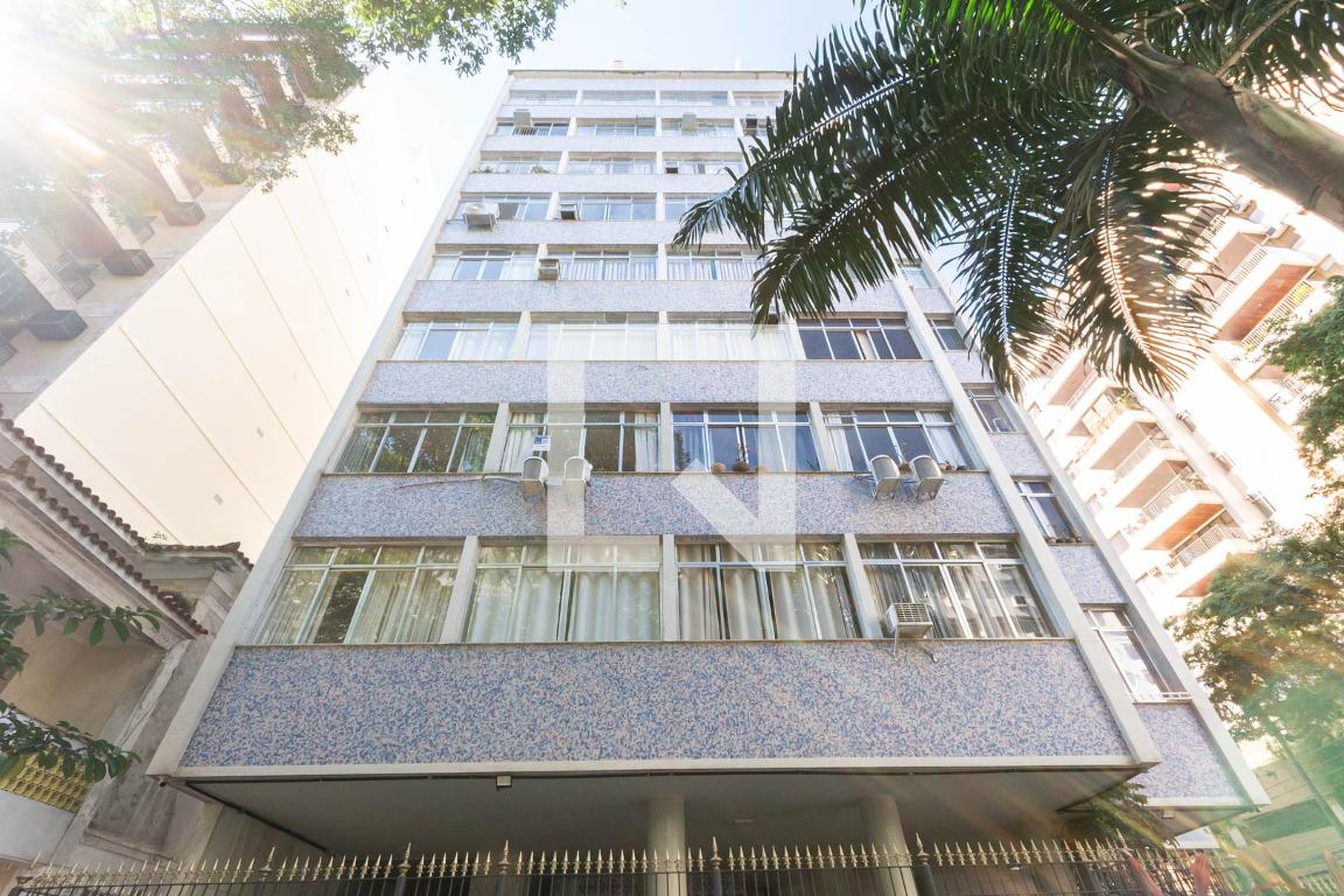 Fachada Edificio Ana Lucia