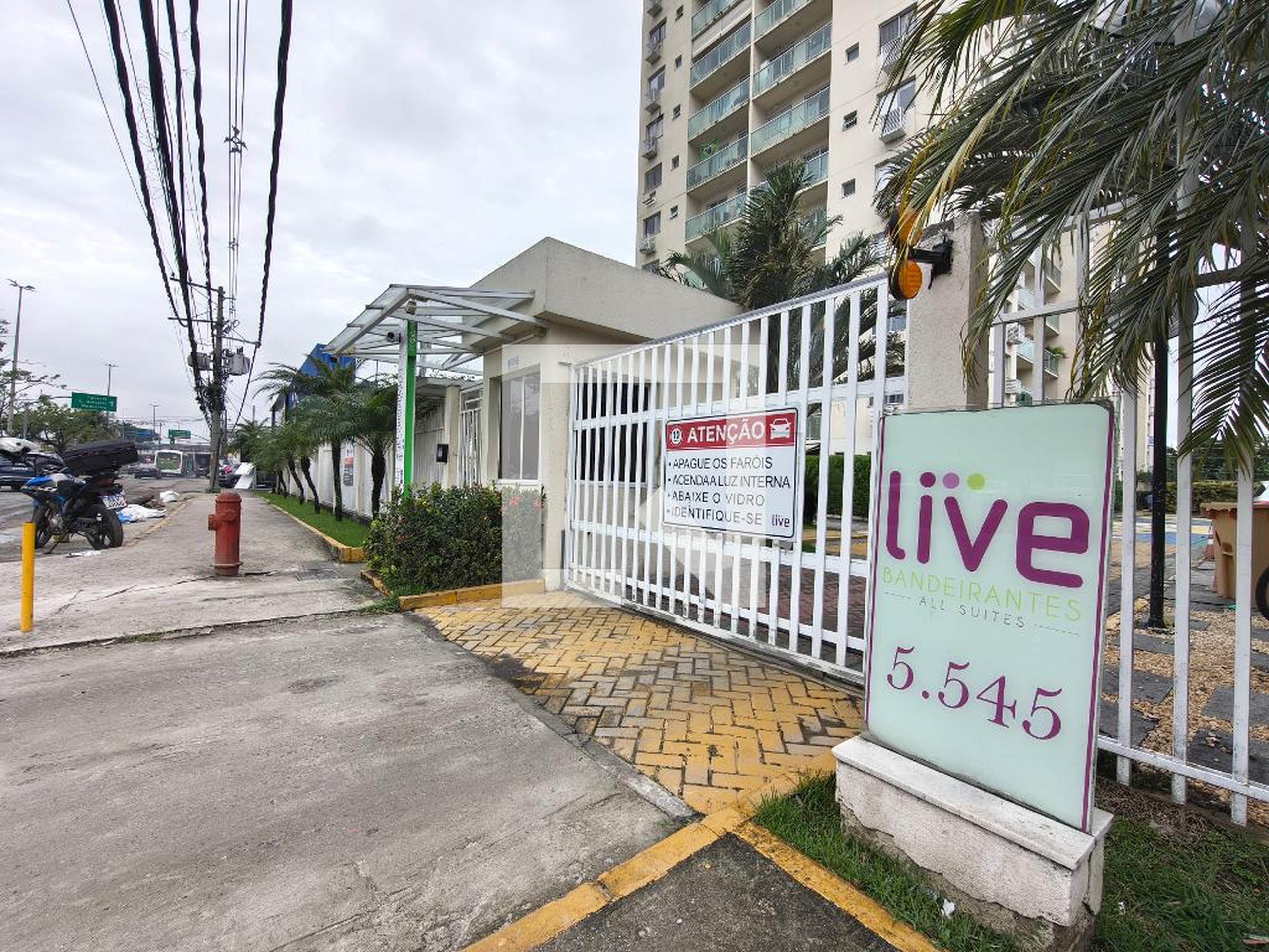 Fachada Condomínio Live