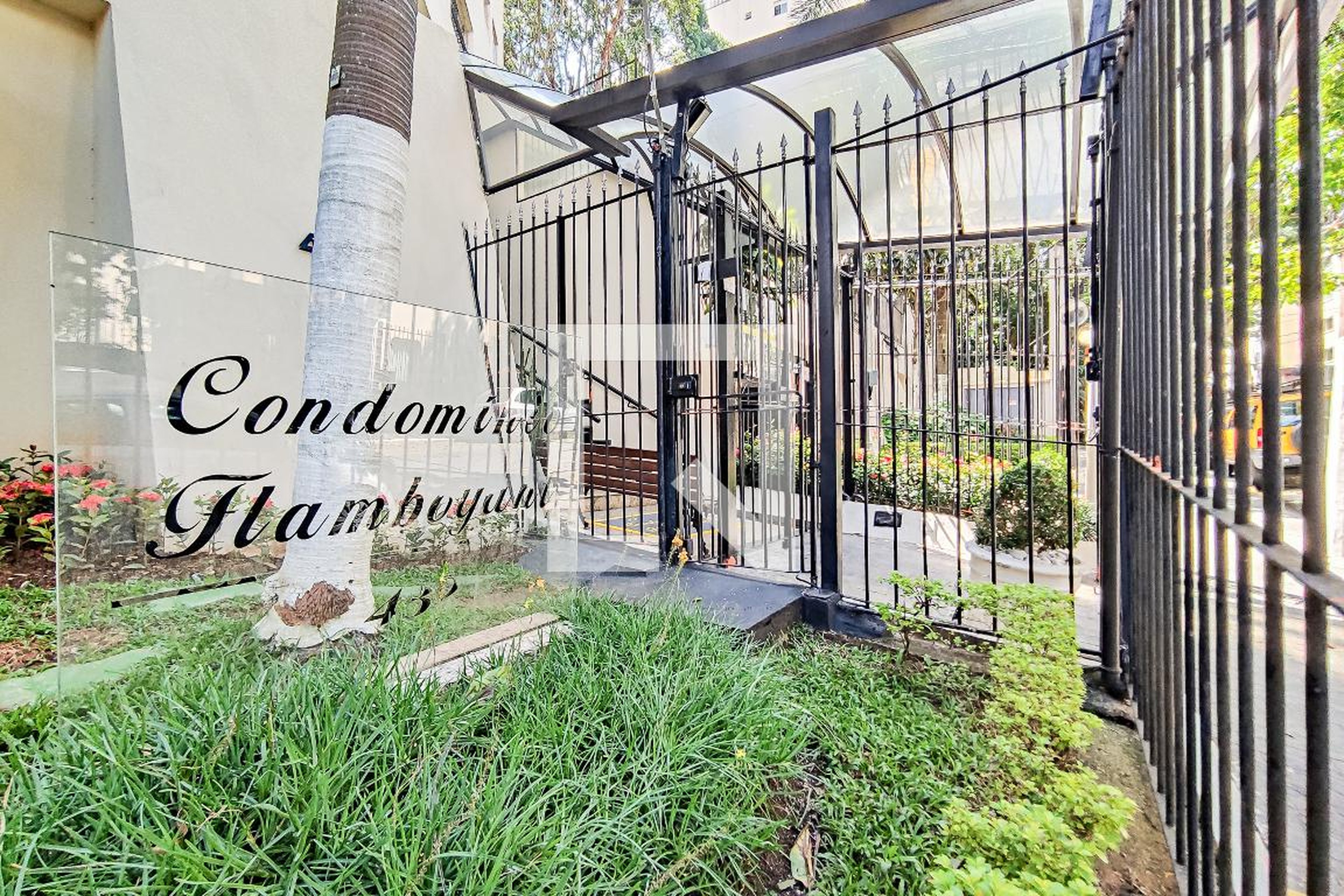 Fachada Condomínio Flamboyant