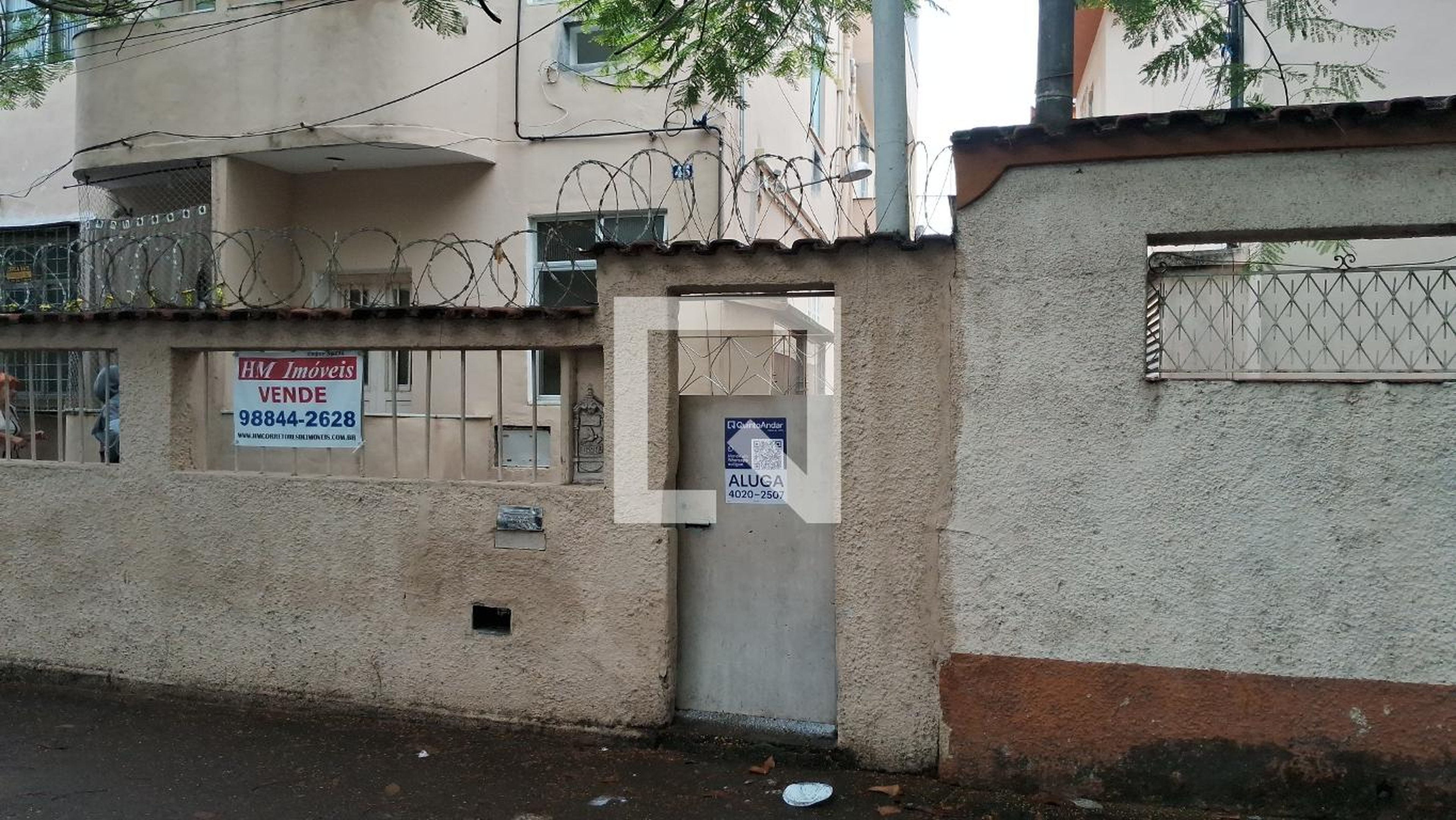 Fachada Condomínio em Rua Silva Xavier, 45