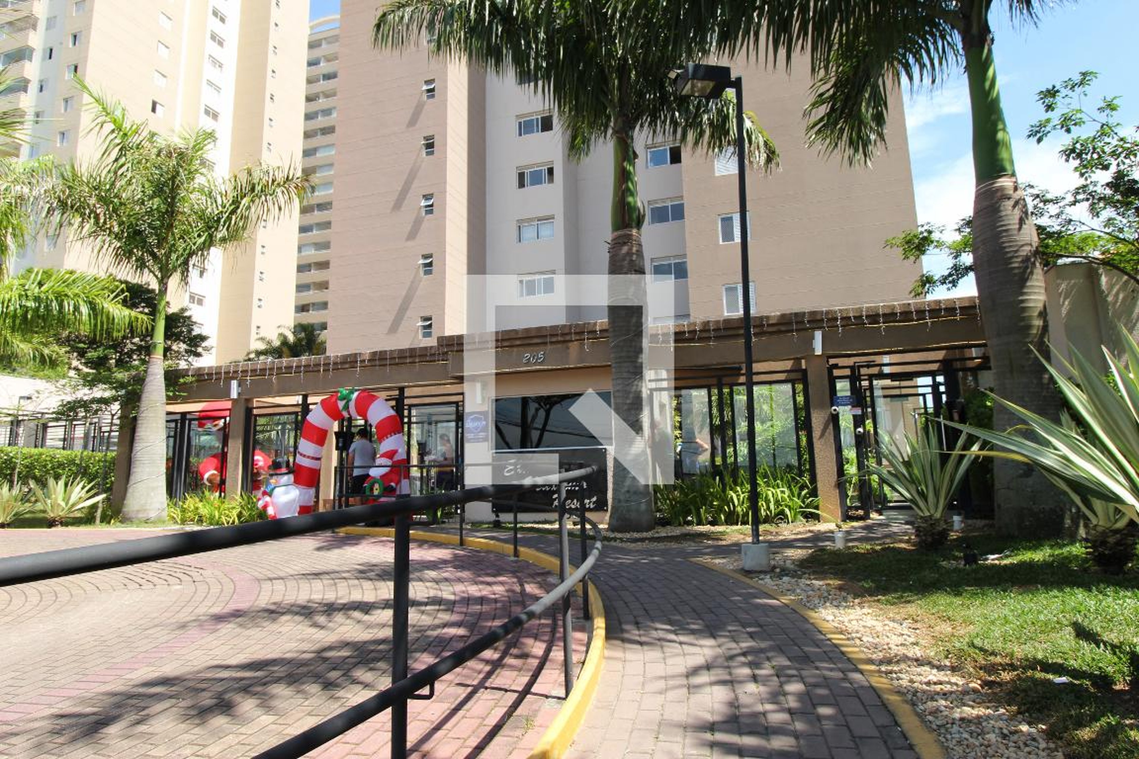 Fachada Condomínio Maxximo Resort