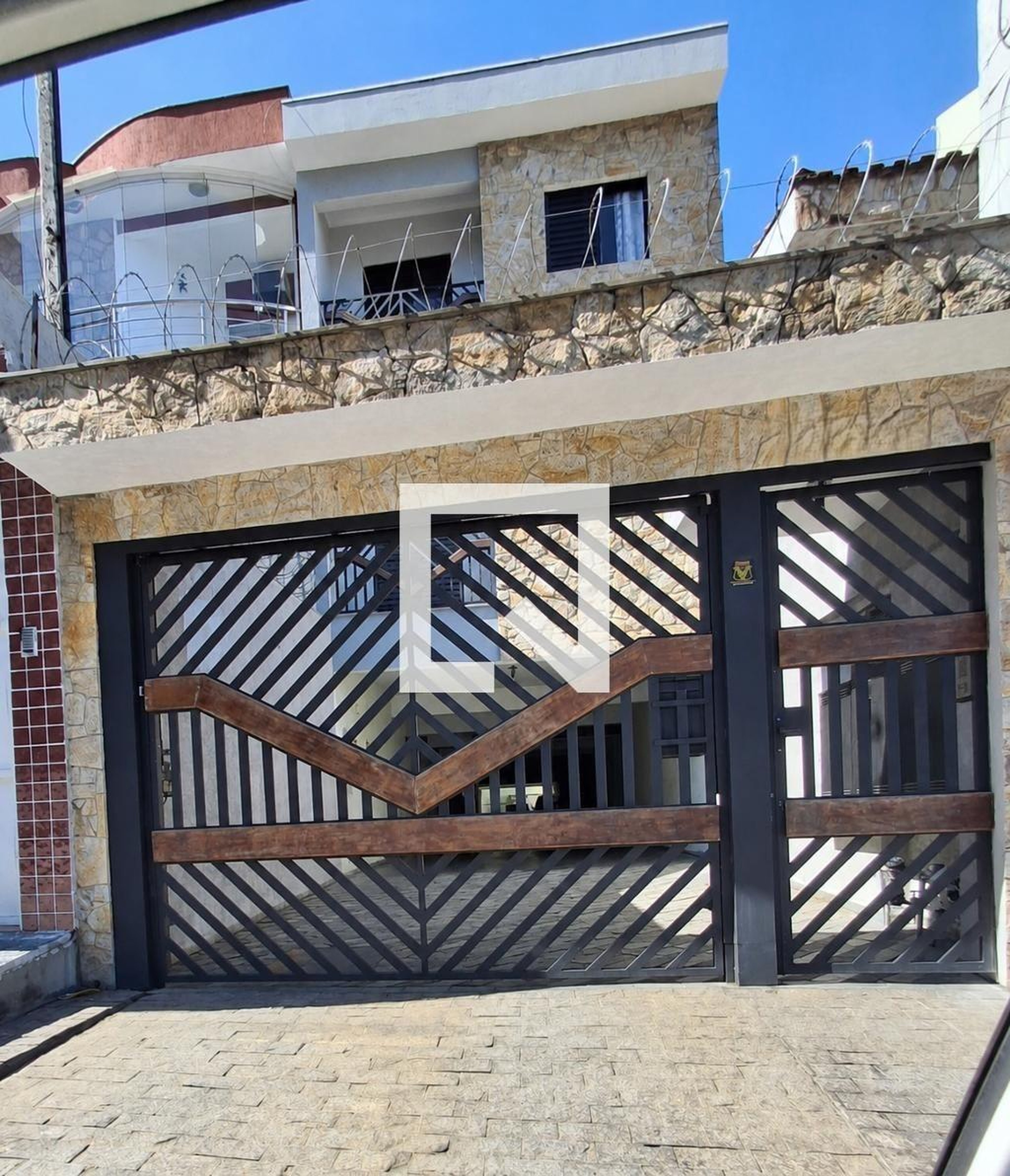 Fachada Condomínio em Rua Icó, 126