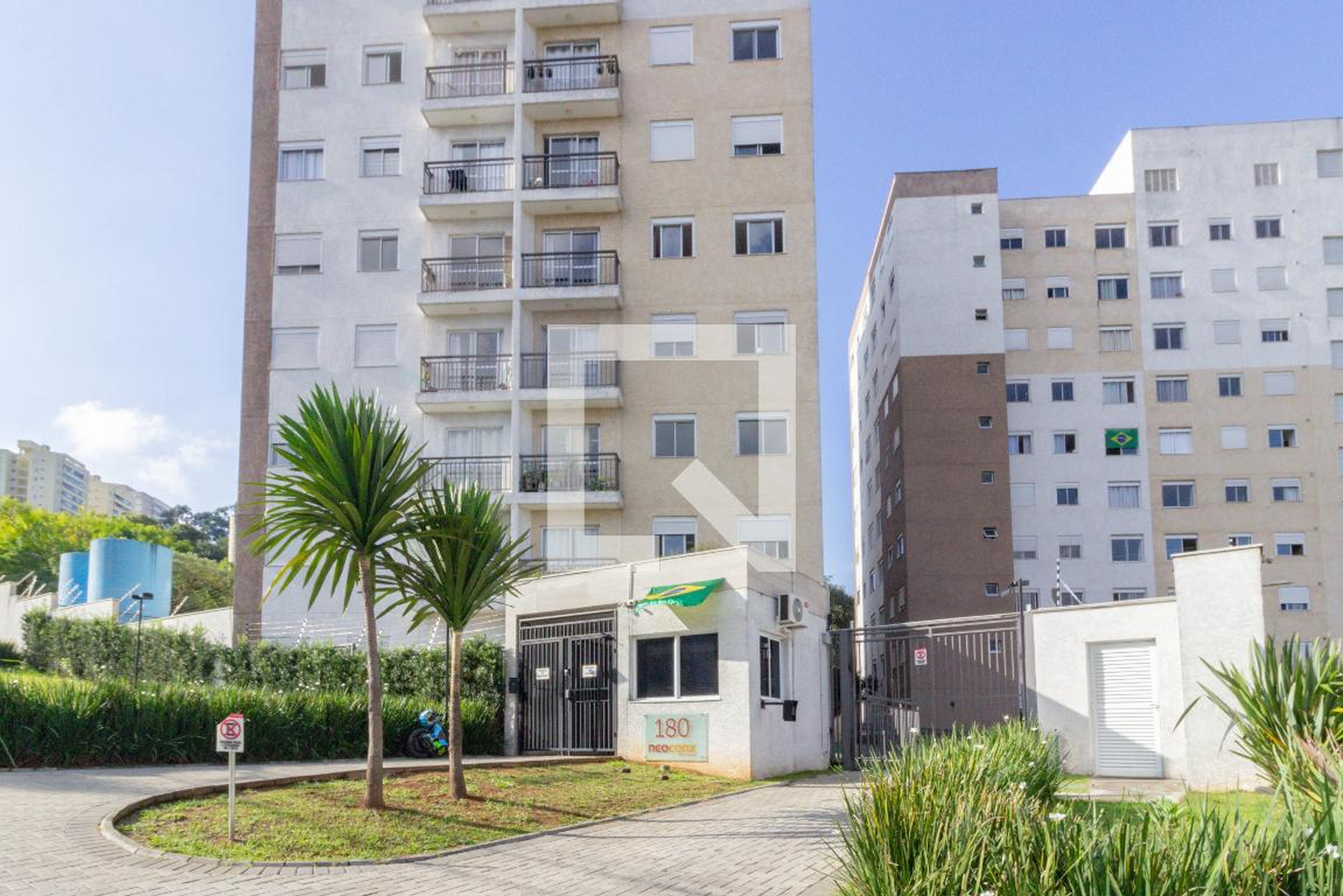 Fachada Condomínio Neoconx Pirituba