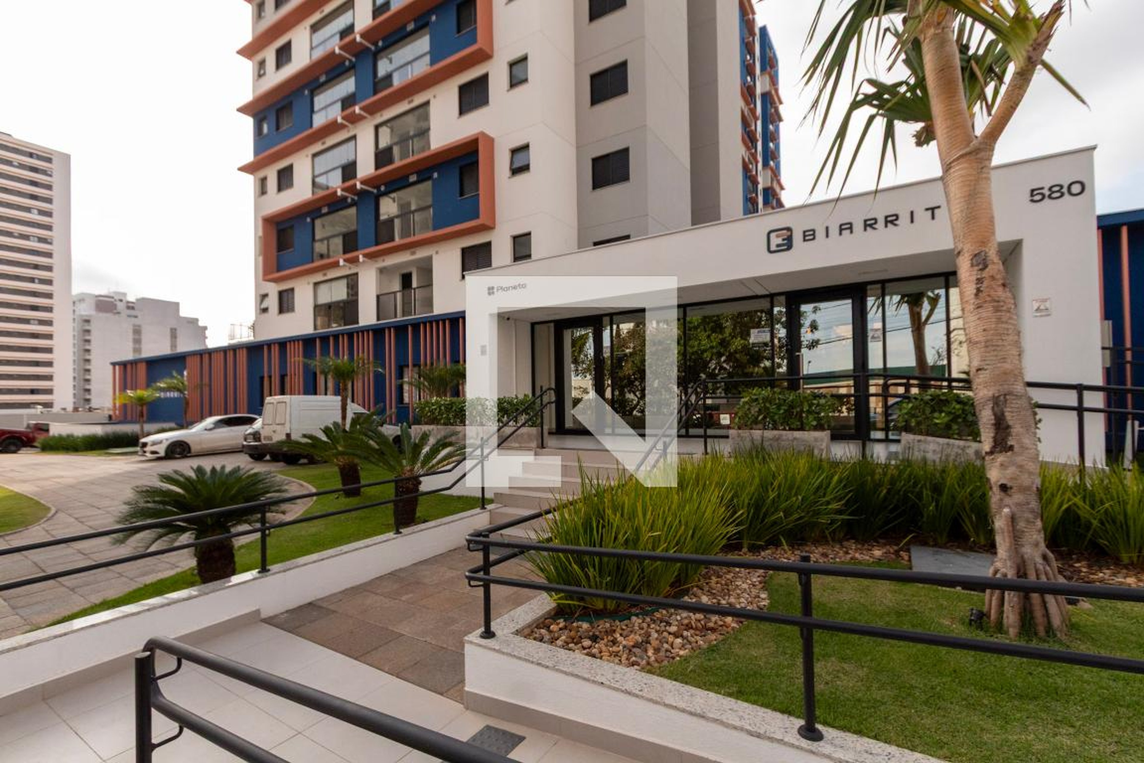Fachada Condomínio Biarritz